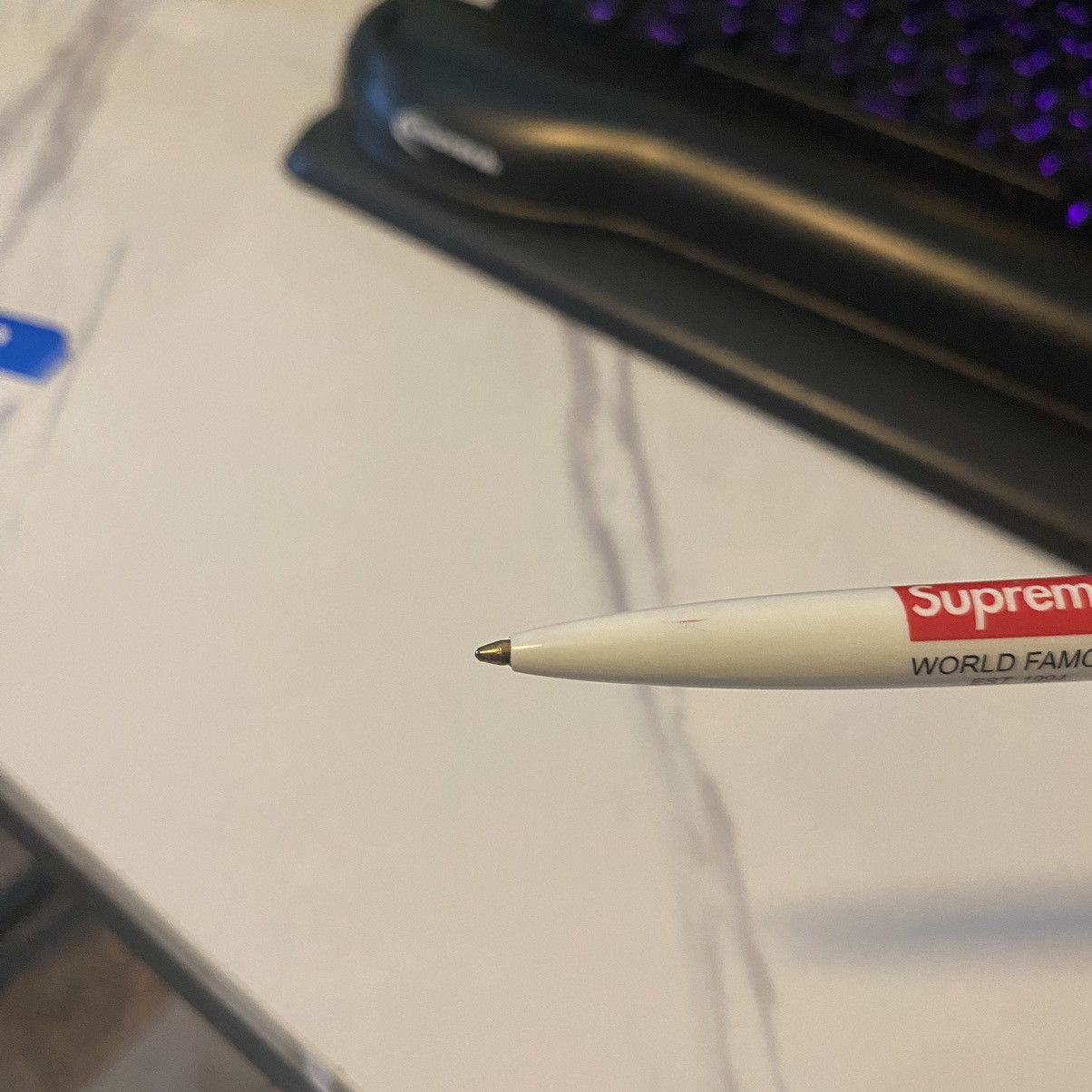 Supreme RARE OG World Famous Supreme Pen Size ONE SIZE - 3 Thumbnail