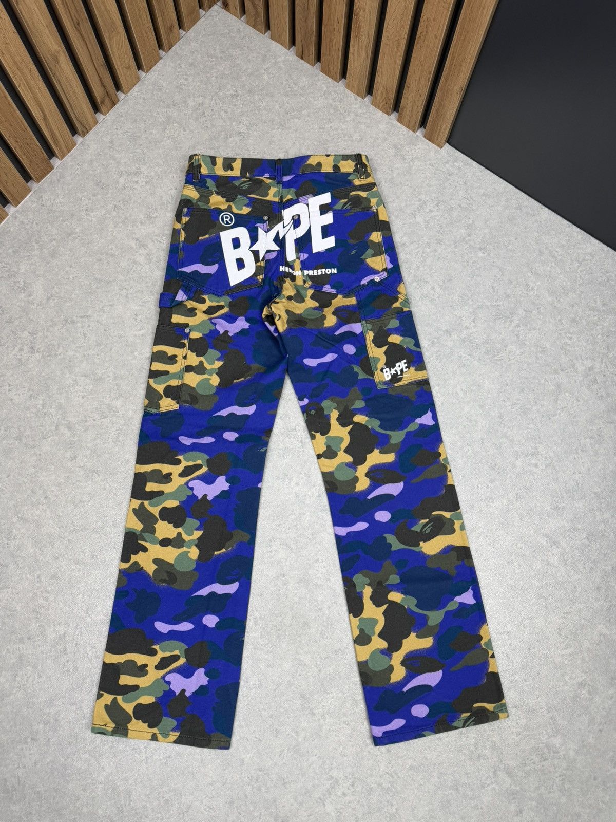 Bape Bape x Heron Preston Double Knee Camo Duck Painter Pants XS Size US 30 / EU 46 - 16 Thumbnail