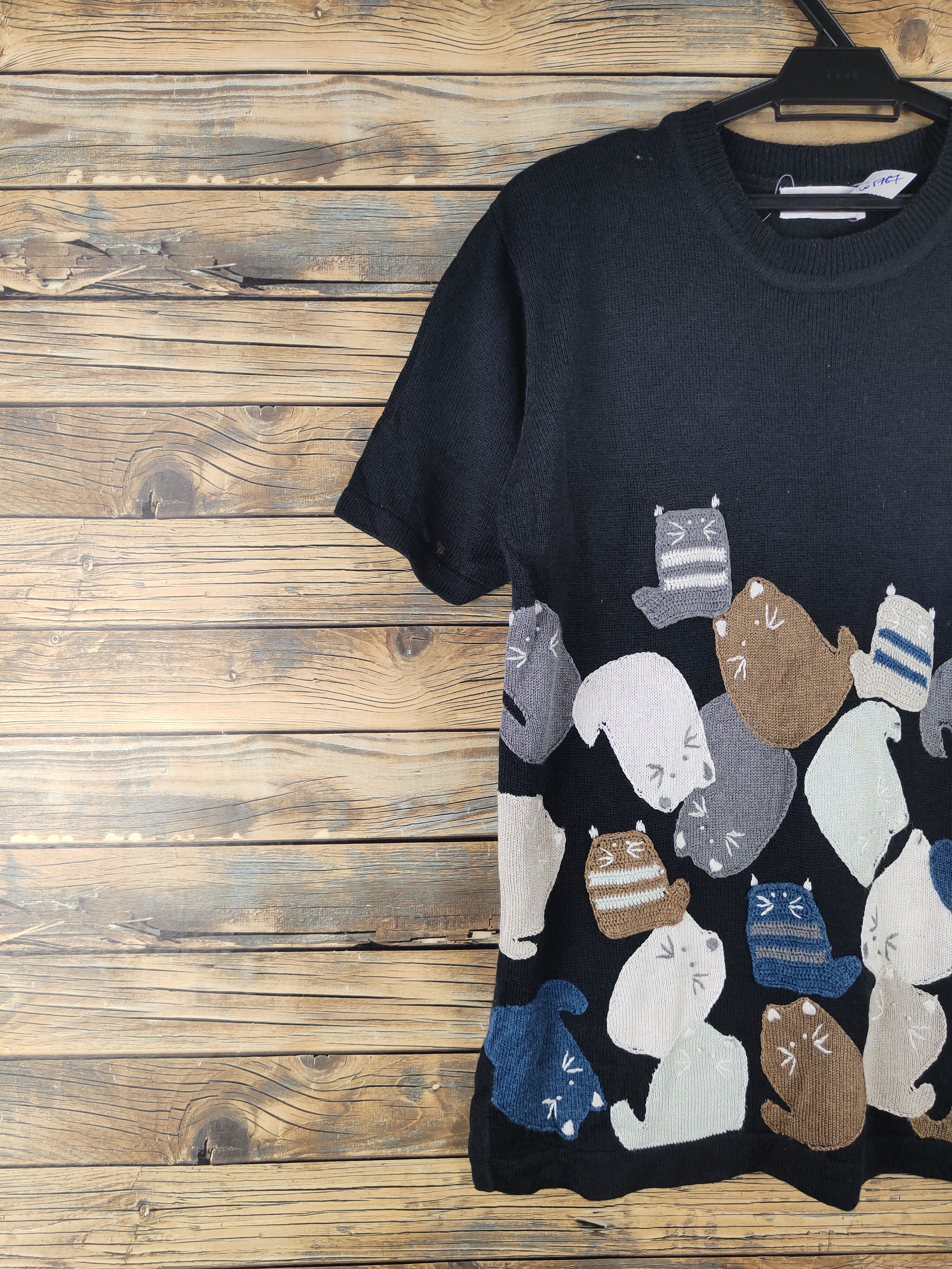 Japanese Brand Hana no Hana Black Cats Short Sleeve T-shirts #W1767 Size US M / EU 48-50 / 2 - 4 Thumbnail