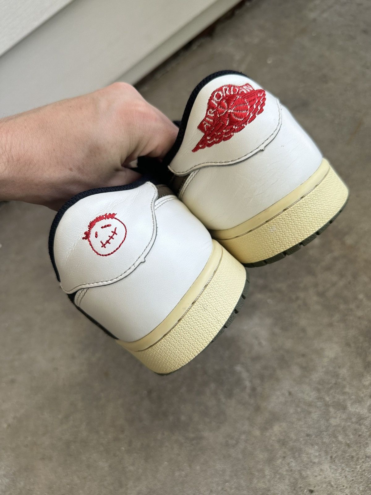 Jordan Brand × Travis Scott Air Jordan 1 Retro Low Travis Scott Olive size 14.5w 13m Size US 13 / EU 46 - 4 Thumbnail