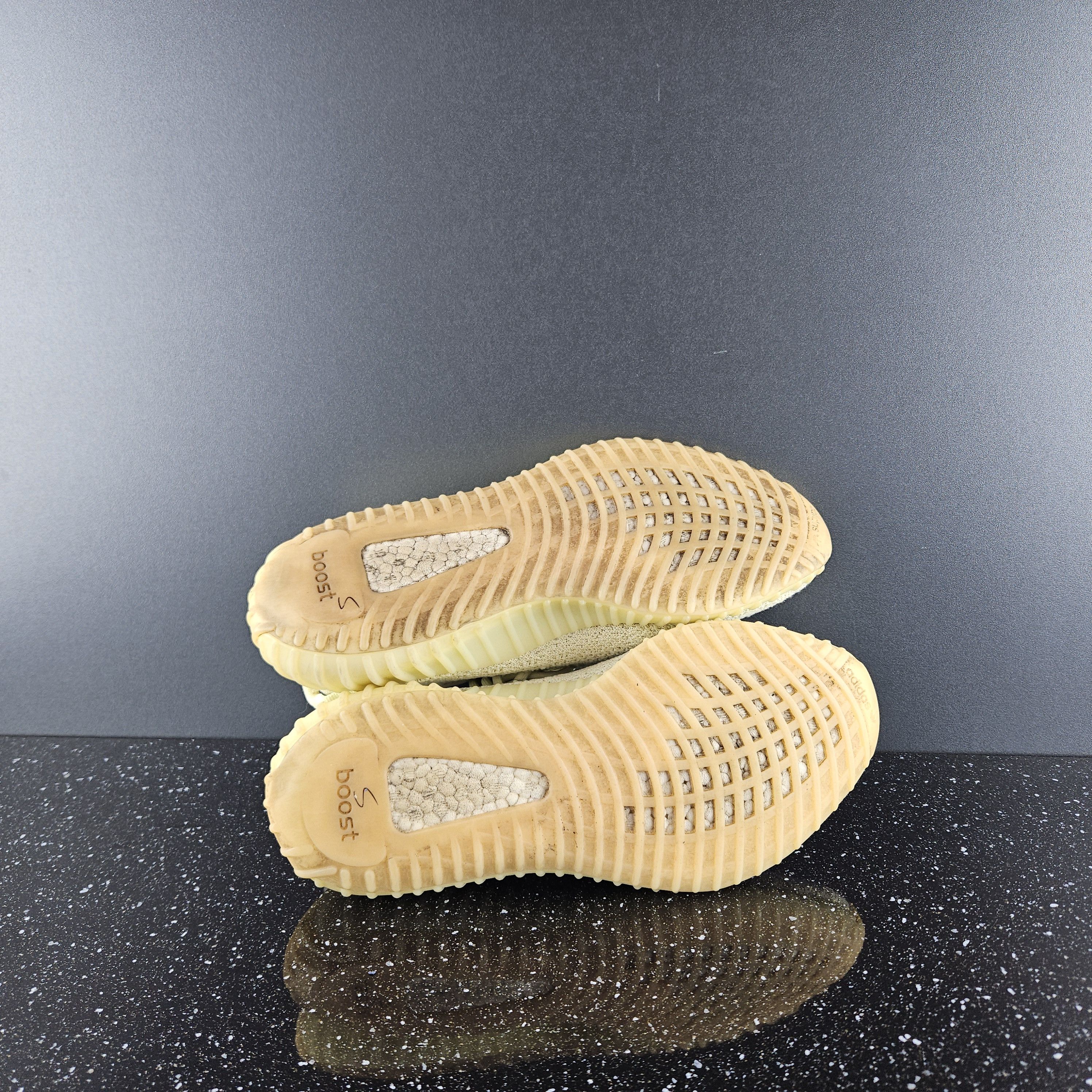 Adidas Adidas Yeezy Boost 350 V2 'Butter' F36980 Sz 8.5 Size US 8.5 / EU 41-42 - 3 Thumbnail