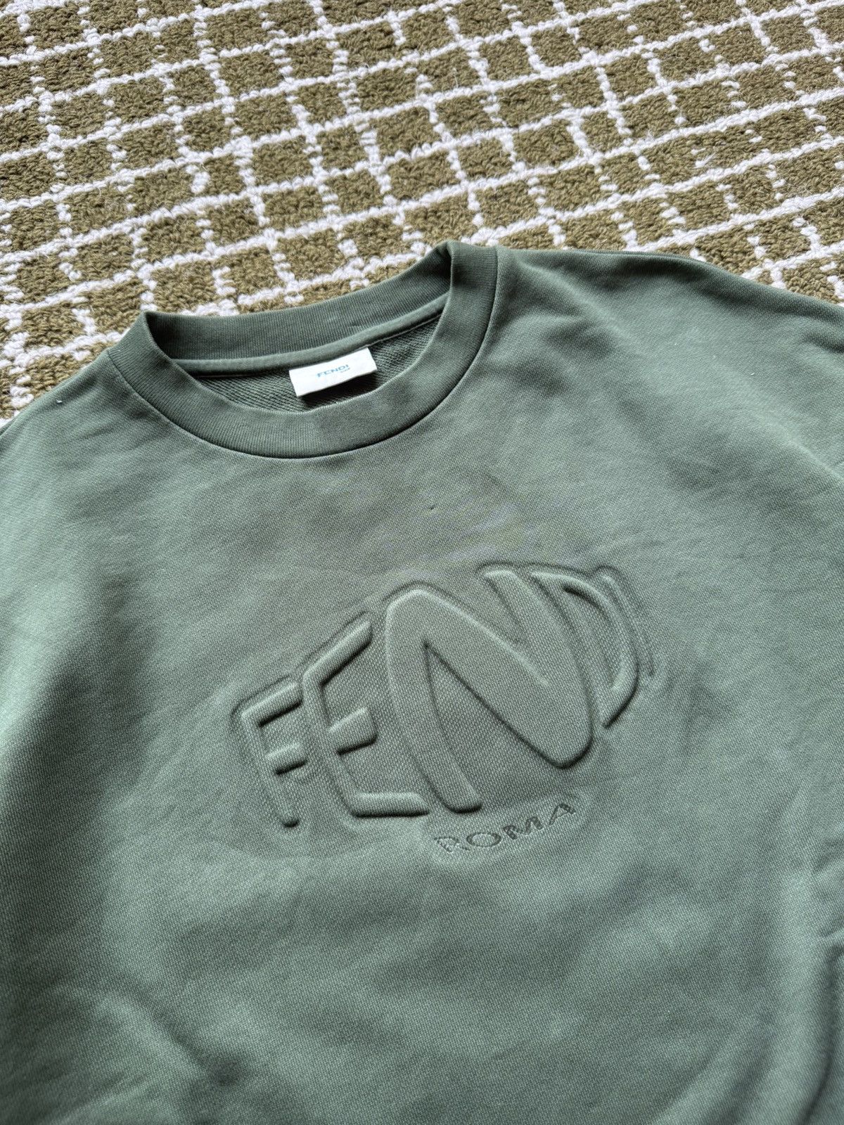 Fendi Fendi Roma Puff Logo Crewneck Sweater Size US S / EU 44-46 / 1 - 2 Thumbnail