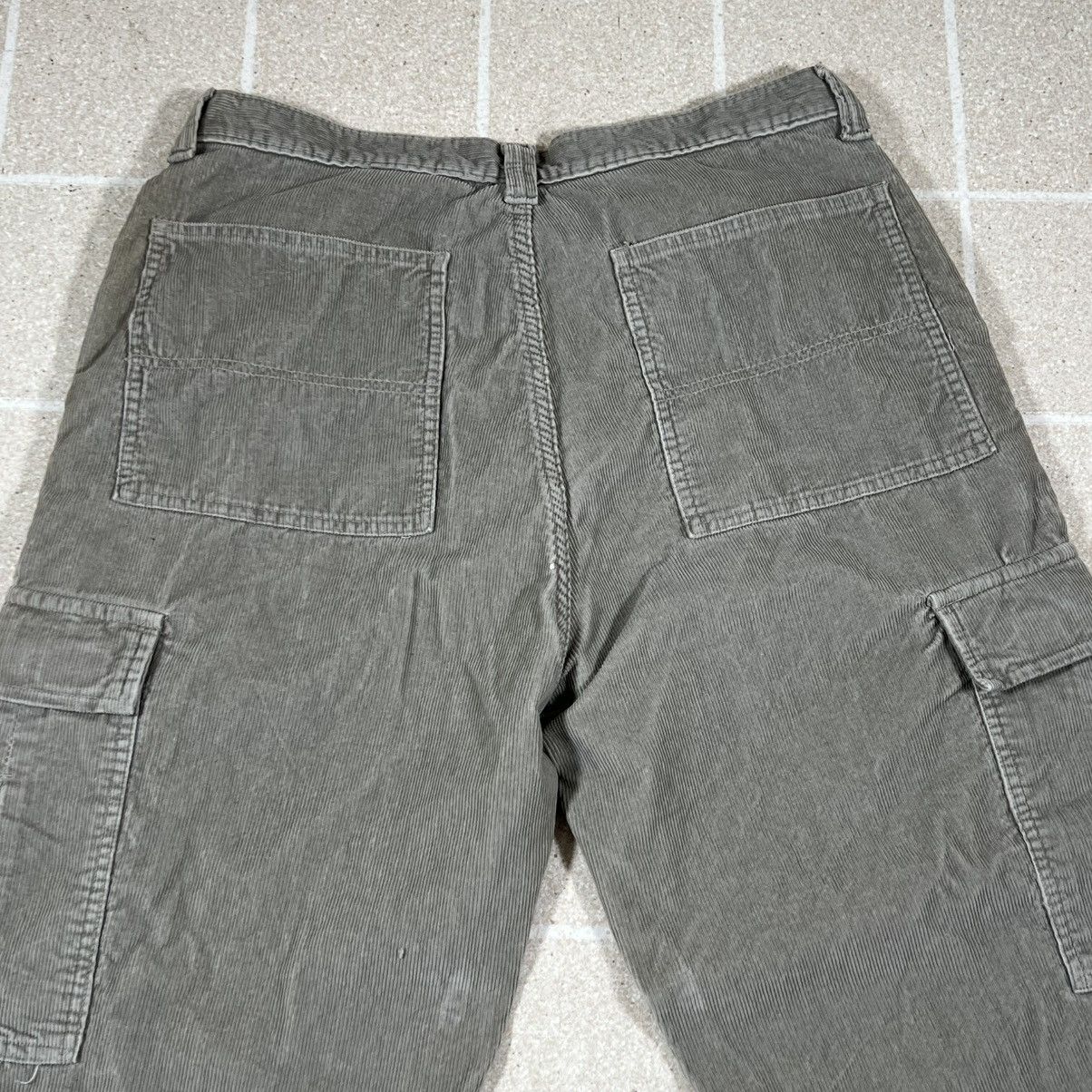 Faded Glory VintageY2K Corduroy Cargo Pants Grey Baggy Loose Relaxed Size US 36 / EU 52 - 4 Thumbnail