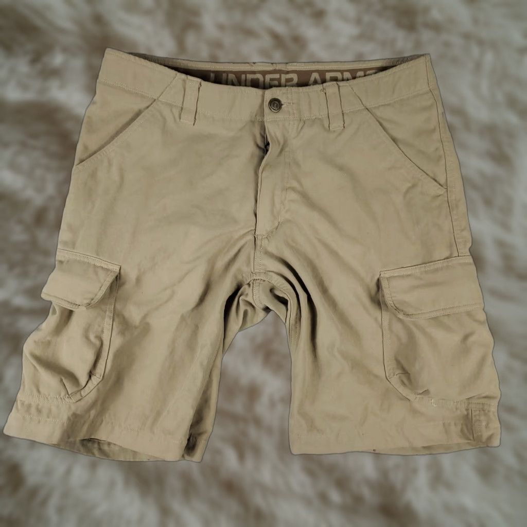 Under Armour VINTAGE Under Armour Cargo Shorts Men Size 34 Beige Nylon Casual Outdoors Hiking Camping Size US 34 / EU 50 - 1 Thumbnail