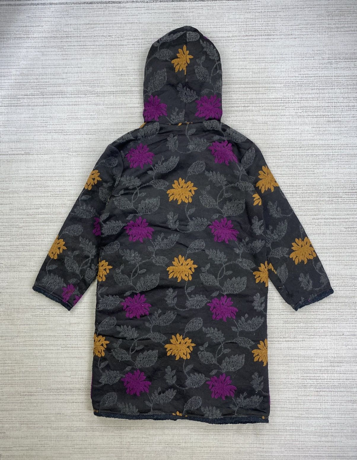 Anna Sui Vintage Anna Sui Embroidery Floral Design Wool Hoodie Jacket Size M / US 6-8 / IT 42-44 - 2 Thumbnail