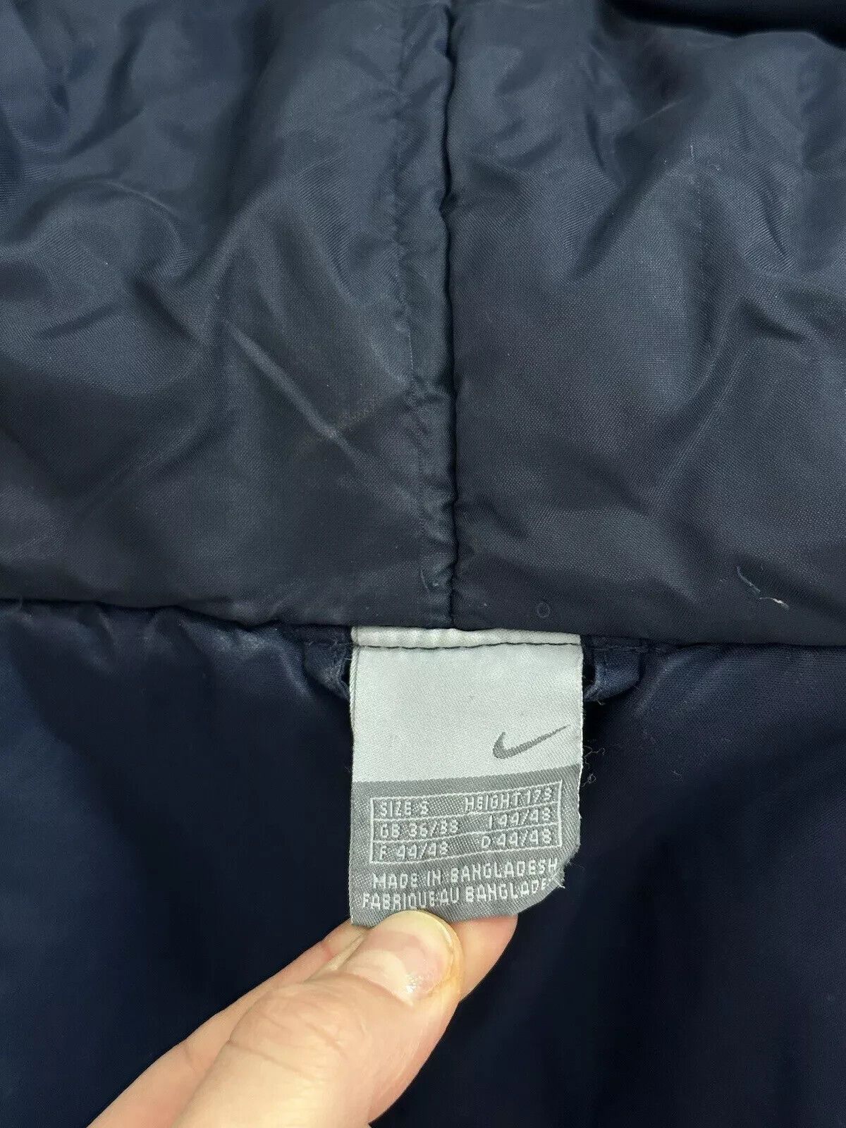 Nike VINTAGE Y2K 2000s NIKE JACKET BLUE LOGO WINTER PUFFER MENS Size US S / EU 44-46 / 1 - 10 Thumbnail