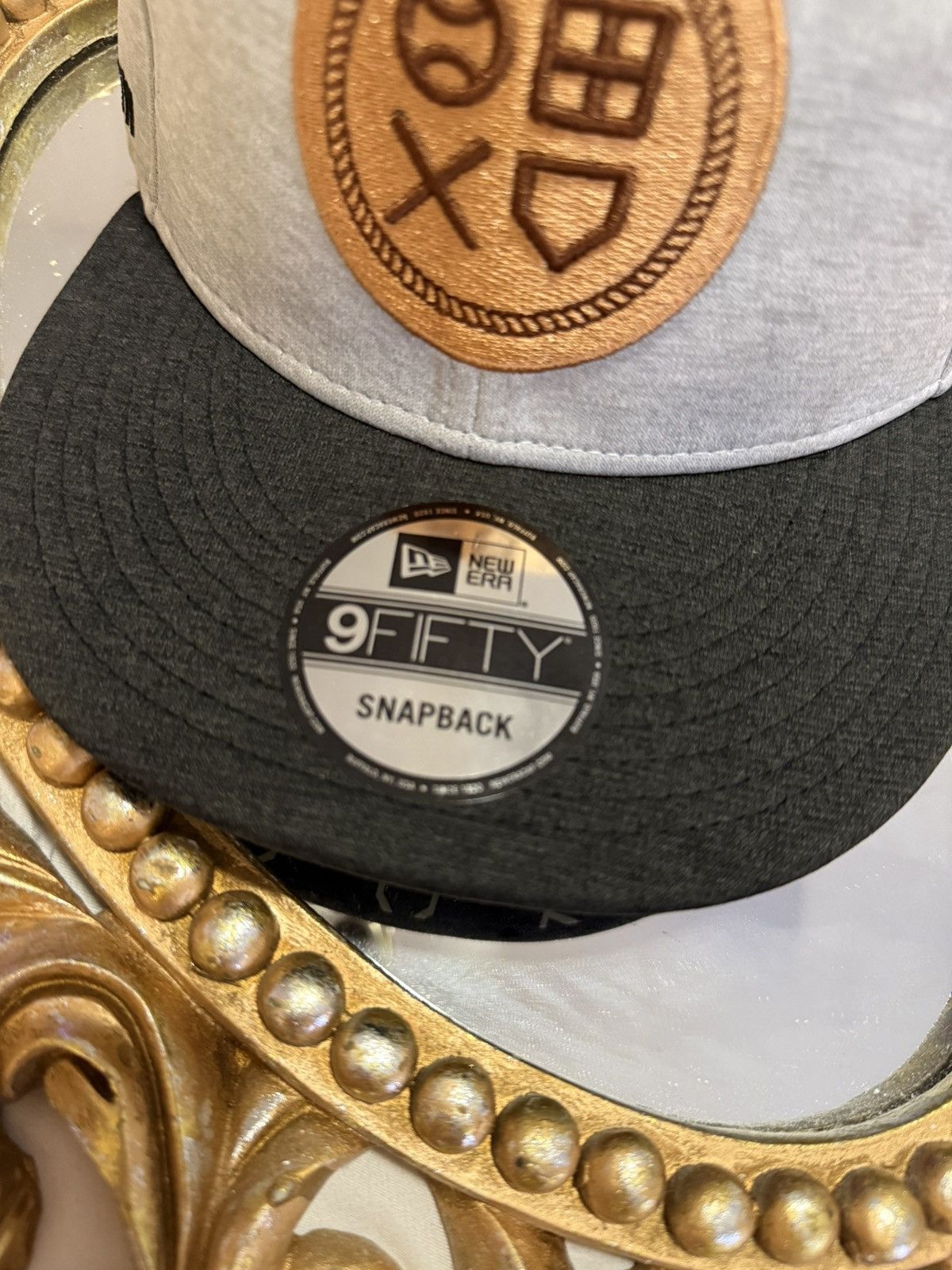Playstation New Era 9Fifty Snapback Size 42 - 4 Thumbnail