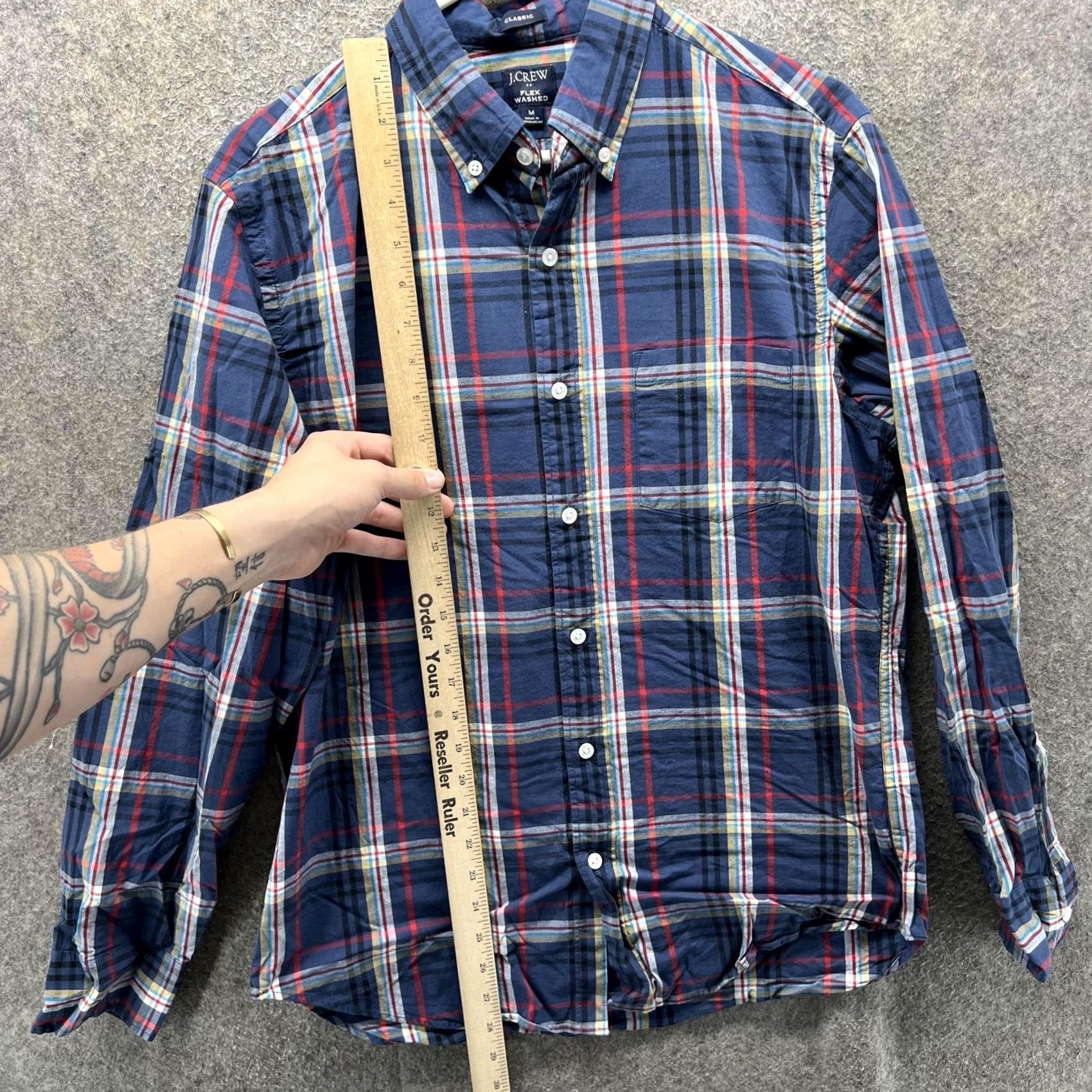 J.Crew J.Crew Shirt Mens Medium Blue Plaid Flex Washed Stretch Button Down Casual Shirts Button-Up Collared Long Sleeve Classic Fit Mens Size US M / EU 48-50 / 2 - 3 Thumbnail