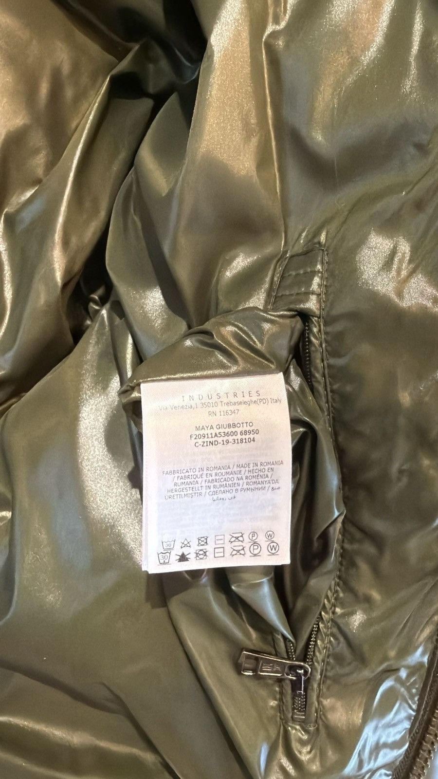 Moncler Brand New Moncler Maya Size US XL / EU 56 / 4 - 8 Thumbnail