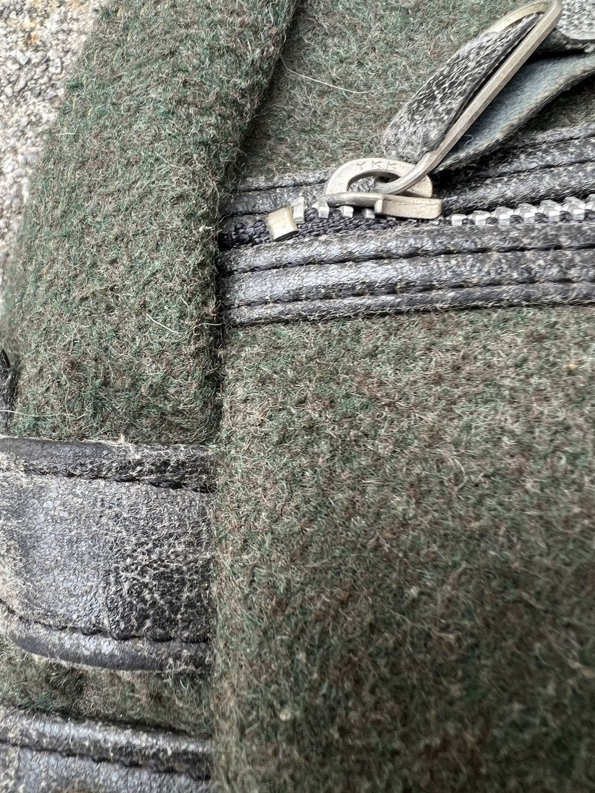 Lui's Vintage Luis Japan Distressed Hybrid Wool Leather Sling Bag Size ONE SIZE - 16 Thumbnail