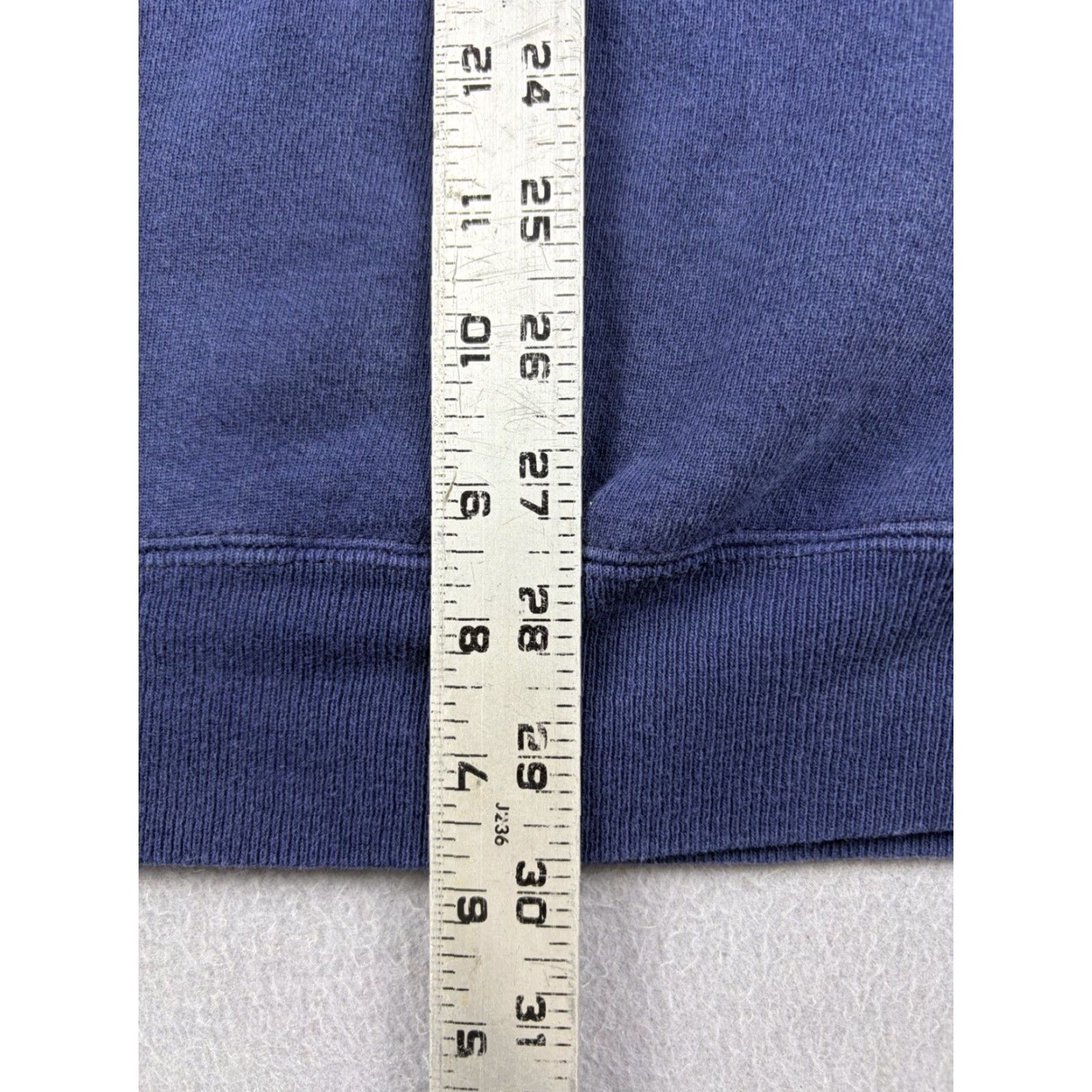 Vintage VINTAGE Woolrich Sweatshirt XL Blue 90s Pullover Men Cotton Fleece Logo Outdoors Camping Canoe Outfitters Days Size US XL / EU 56 / 4 - 7 Thumbnail