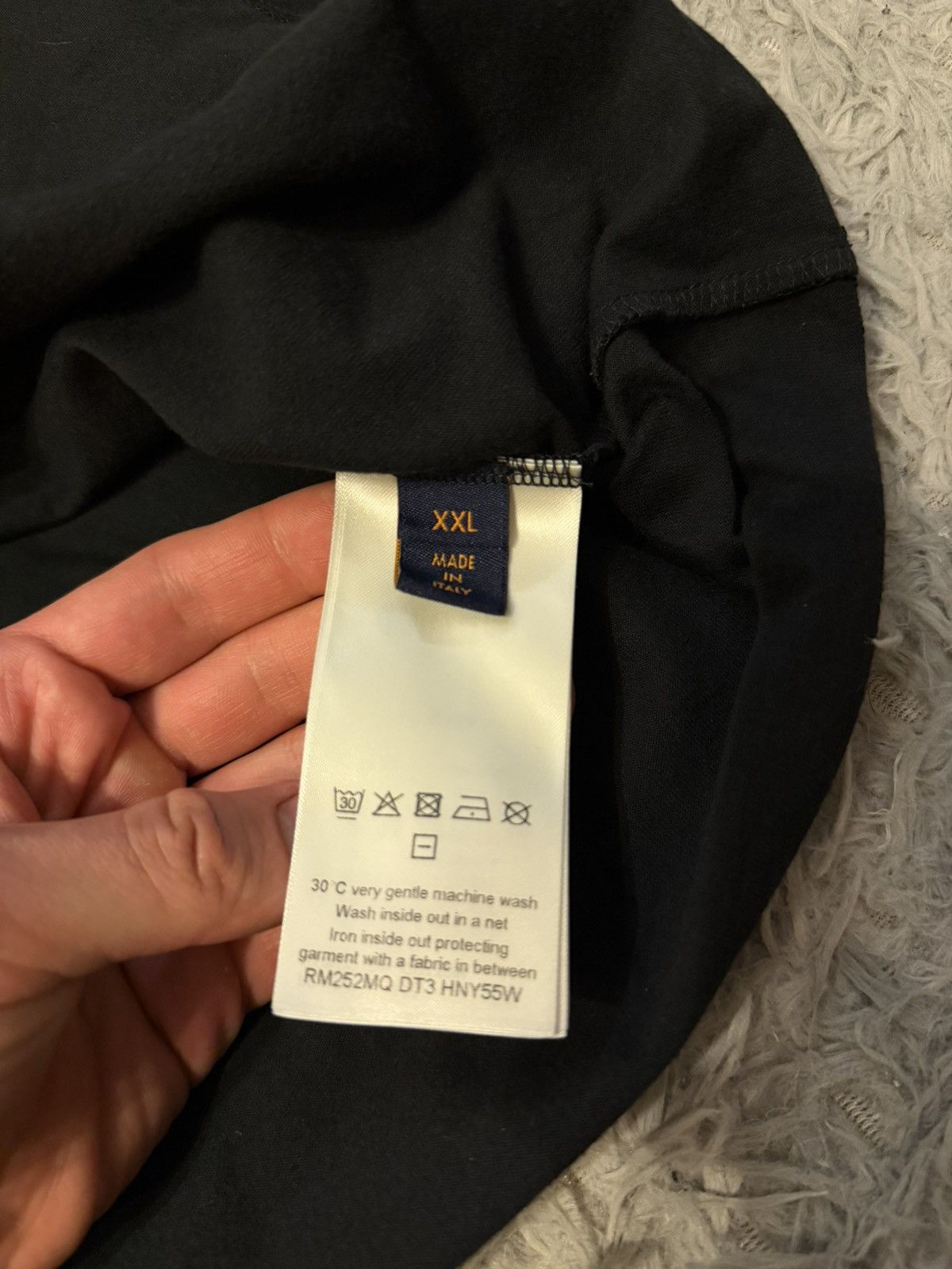 Louis Vuitton 3d logo shirt Size US XXL / EU 58 / 5 - 2 Thumbnail