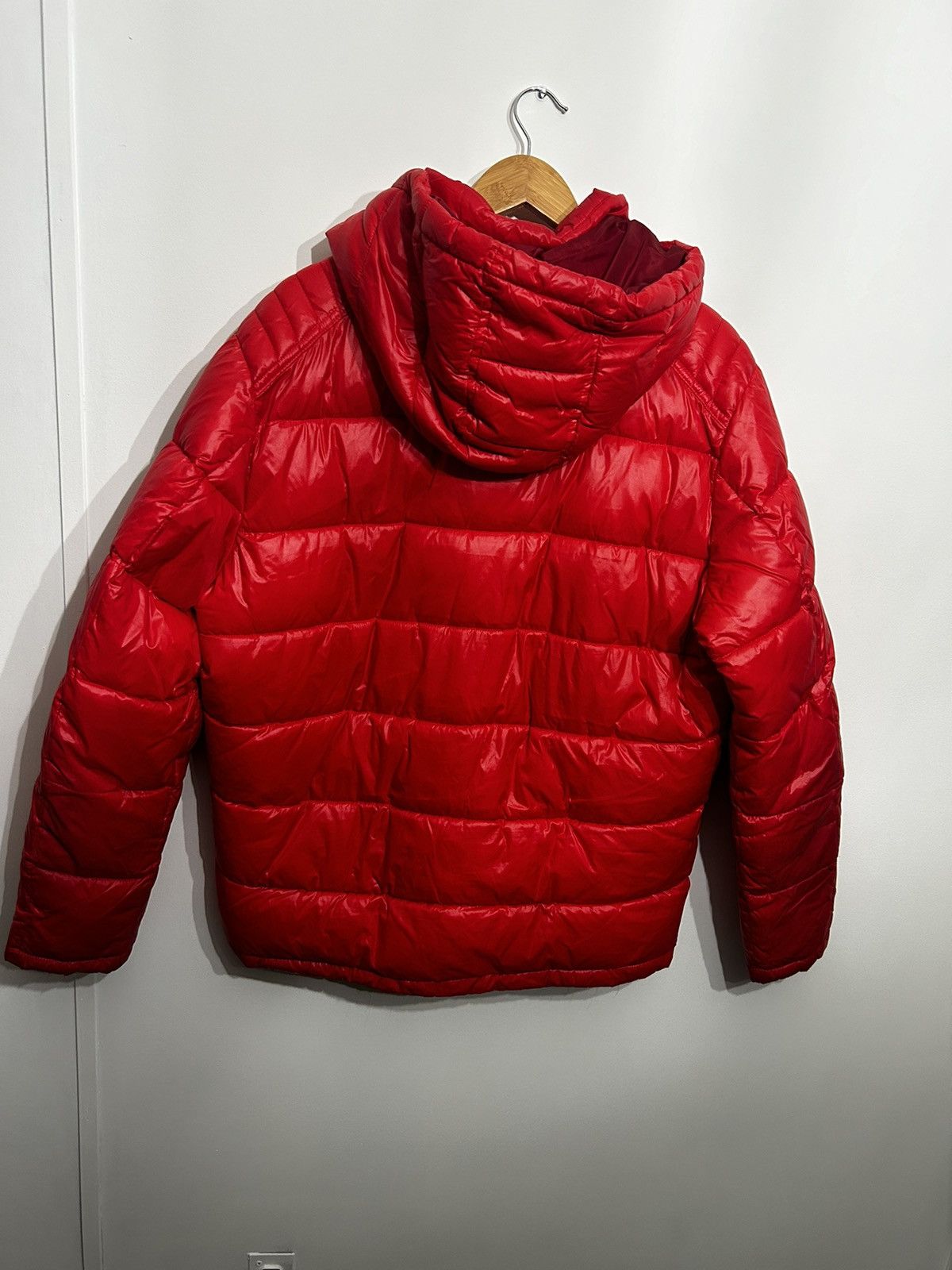 Guess Guess puffer jacket glossy red Size US XL / EU 56 / 4 - 9 Thumbnail