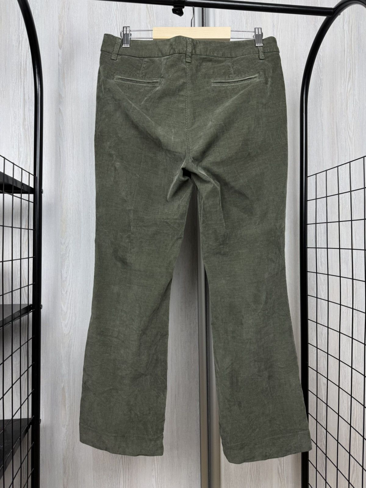 Designer Via Masini 80 Firenze Khaki Green flared corduroy pants Size 30" / US 8 / IT 44 - 6 Thumbnail