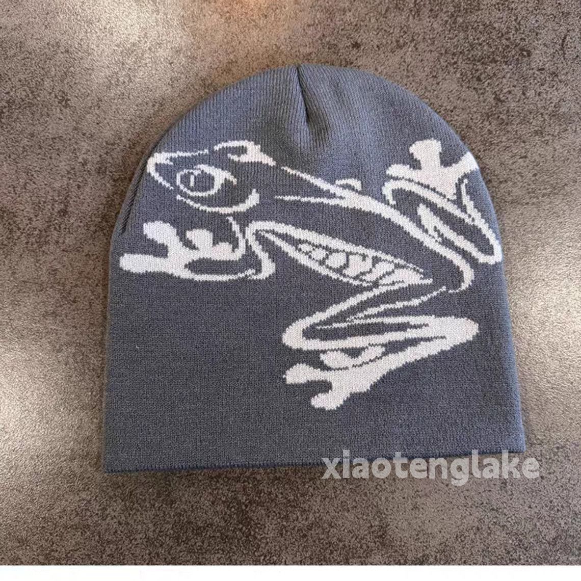 Vintage Unisex outdoor sports pattern festival party knit hat cap Size ONE SIZE - 1 Preview