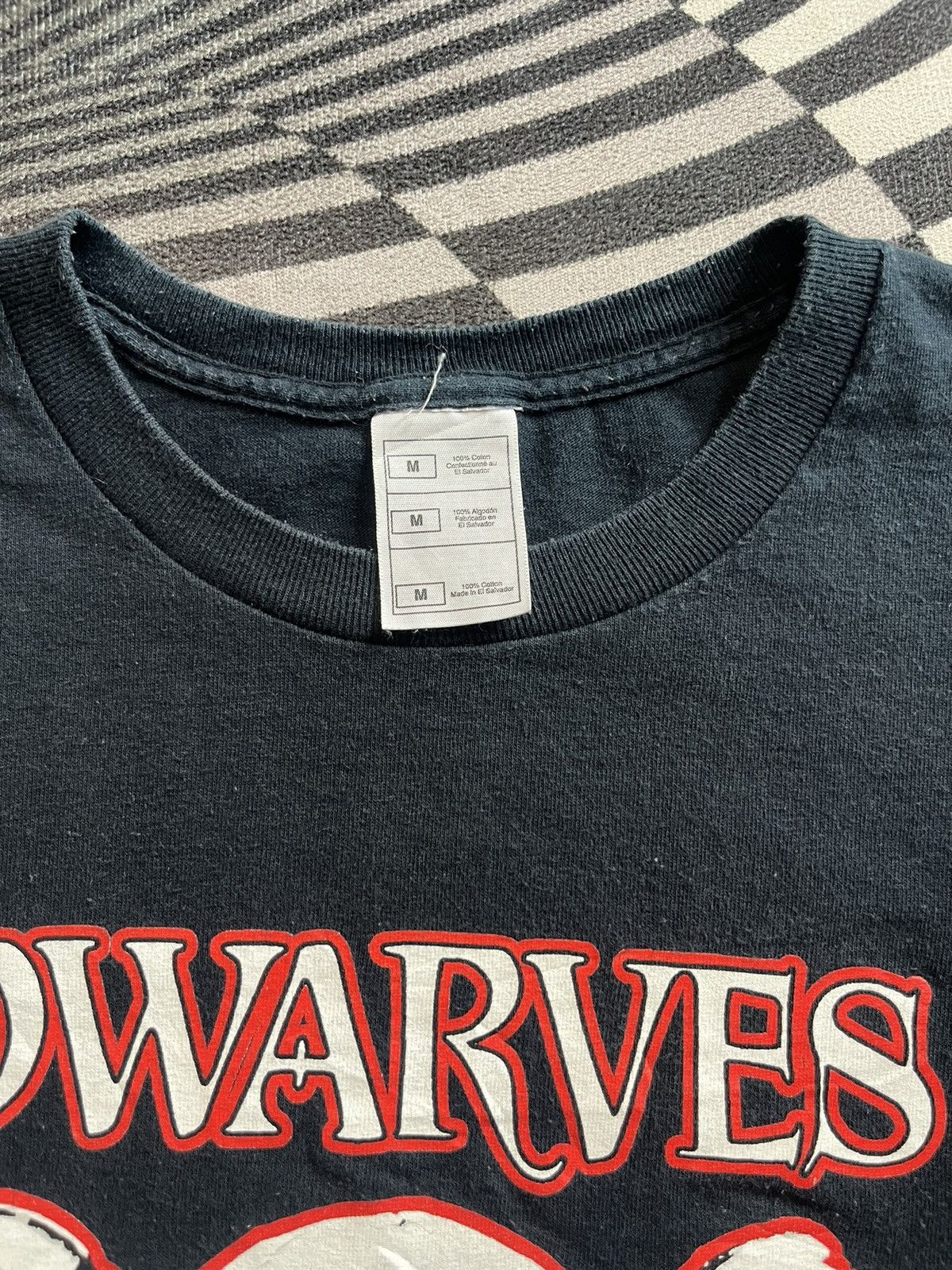 Band Tees Vintage DWARVES Recognize The Dwarves Slut 00’s Tshirt Size US M / EU 48-50 / 2 - 5 Thumbnail