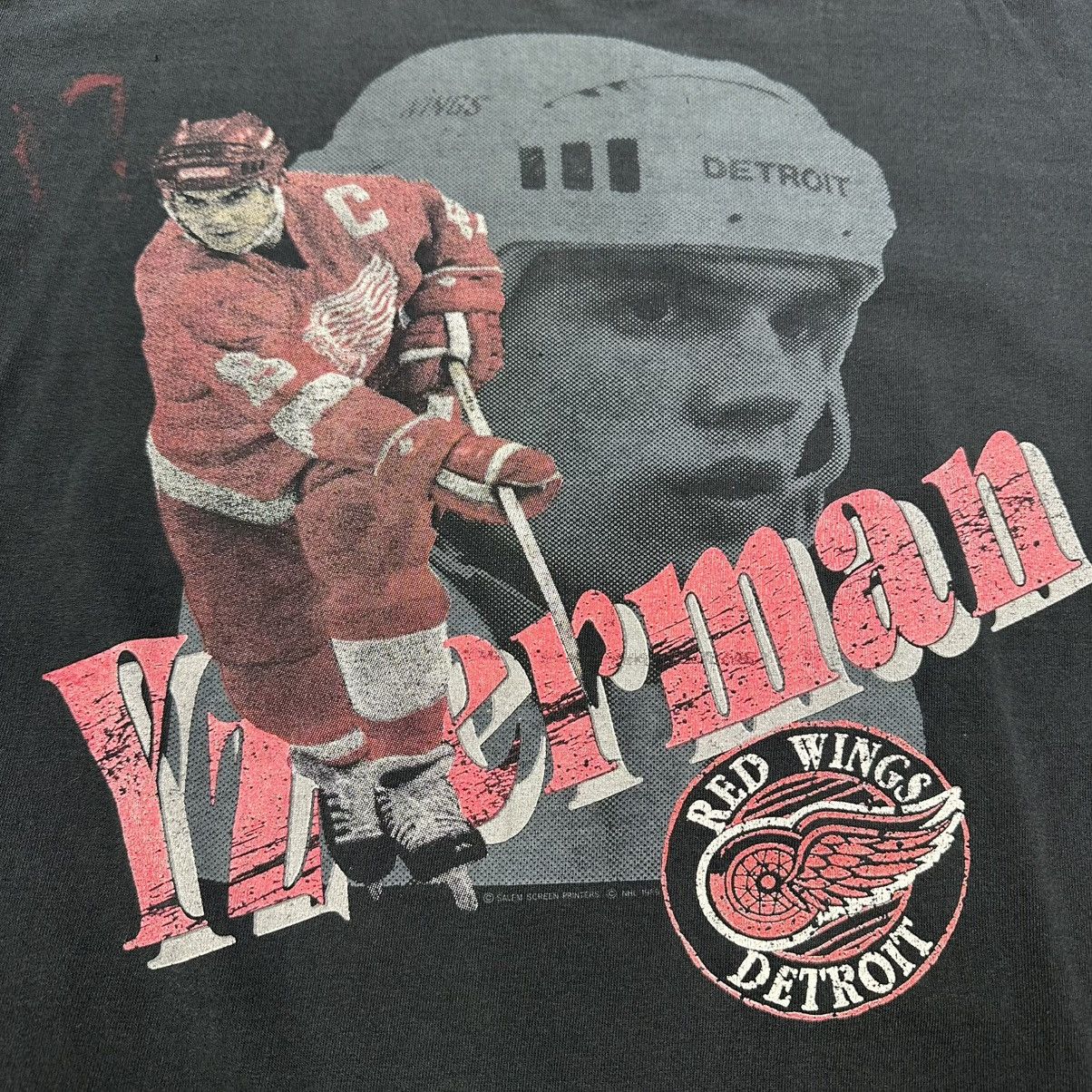 Salem Sportswear VTG 1989 Salem Sportswear Detroit Red Wings Yzerman Shirt Size US XL / EU 56 / 4 - 3 Thumbnail
