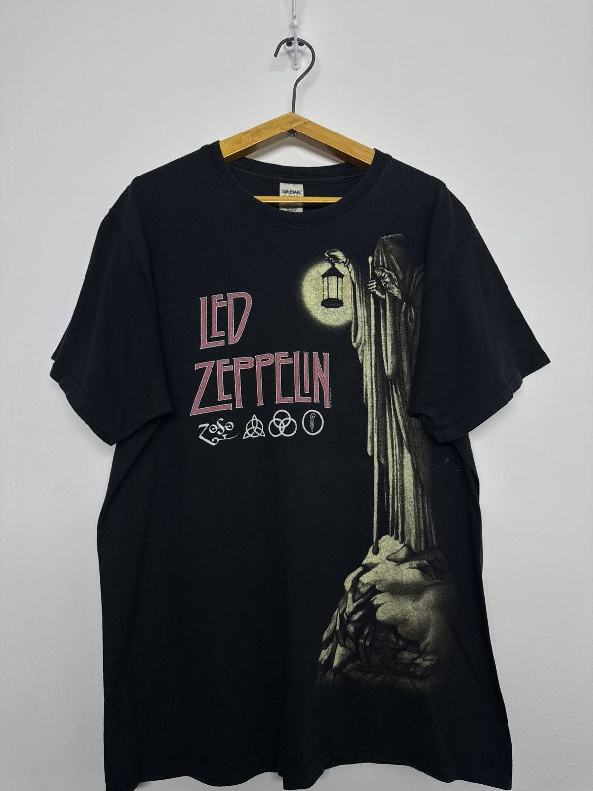 Gildan Led Zeppelin Stairway To Heaven Official Merchandise T-Shirt Size US L / EU 52-54 / 3 - 3 Thumbnail