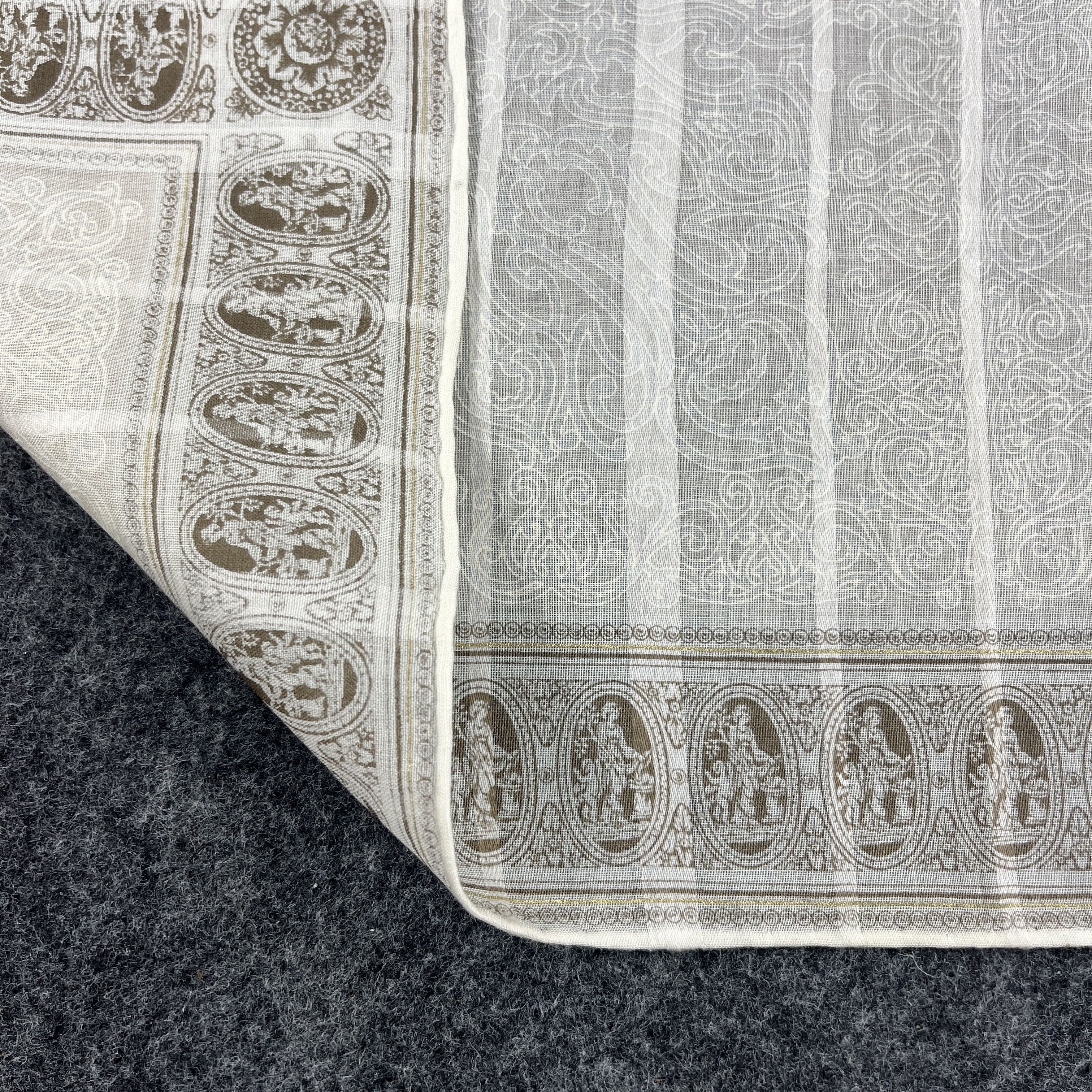 Vintage Christian Dior Handkerchief / Bandana / Neckerchief B463 Size ONE SIZE - 9 Thumbnail