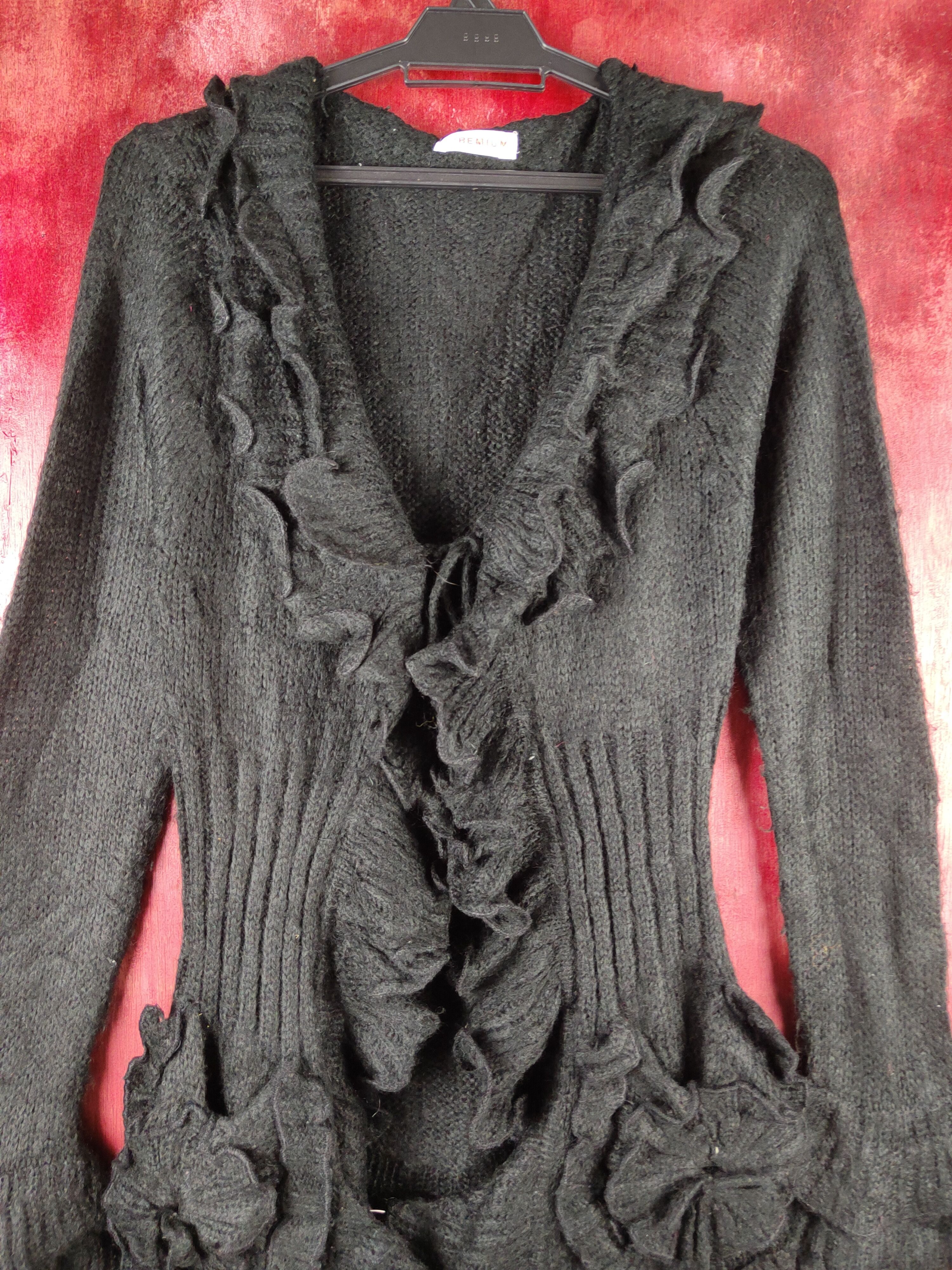 Vintage Premium Black Knitwear Cardigan #S2375 Size M / US 6-8 / IT 42-44 - 2 Thumbnail