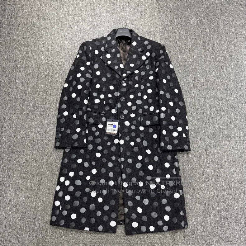 Louis Vuitton Louis Vuitton Yayoi Kusama Wool Coat Size US M / EU 48-50 / 2 - 1 Thumbnail