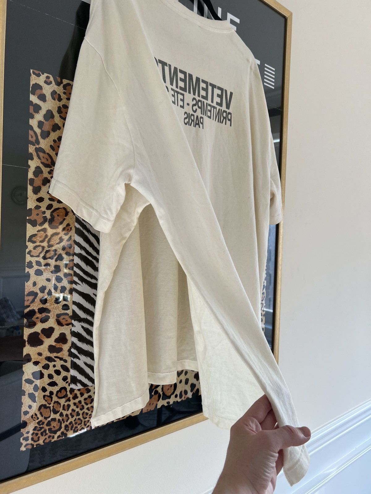 Vetements Vestments Printemps - Ete 2015 Paris Side Slit Hem Tee Size US M / EU 48-50 / 2 - 2 Thumbnail