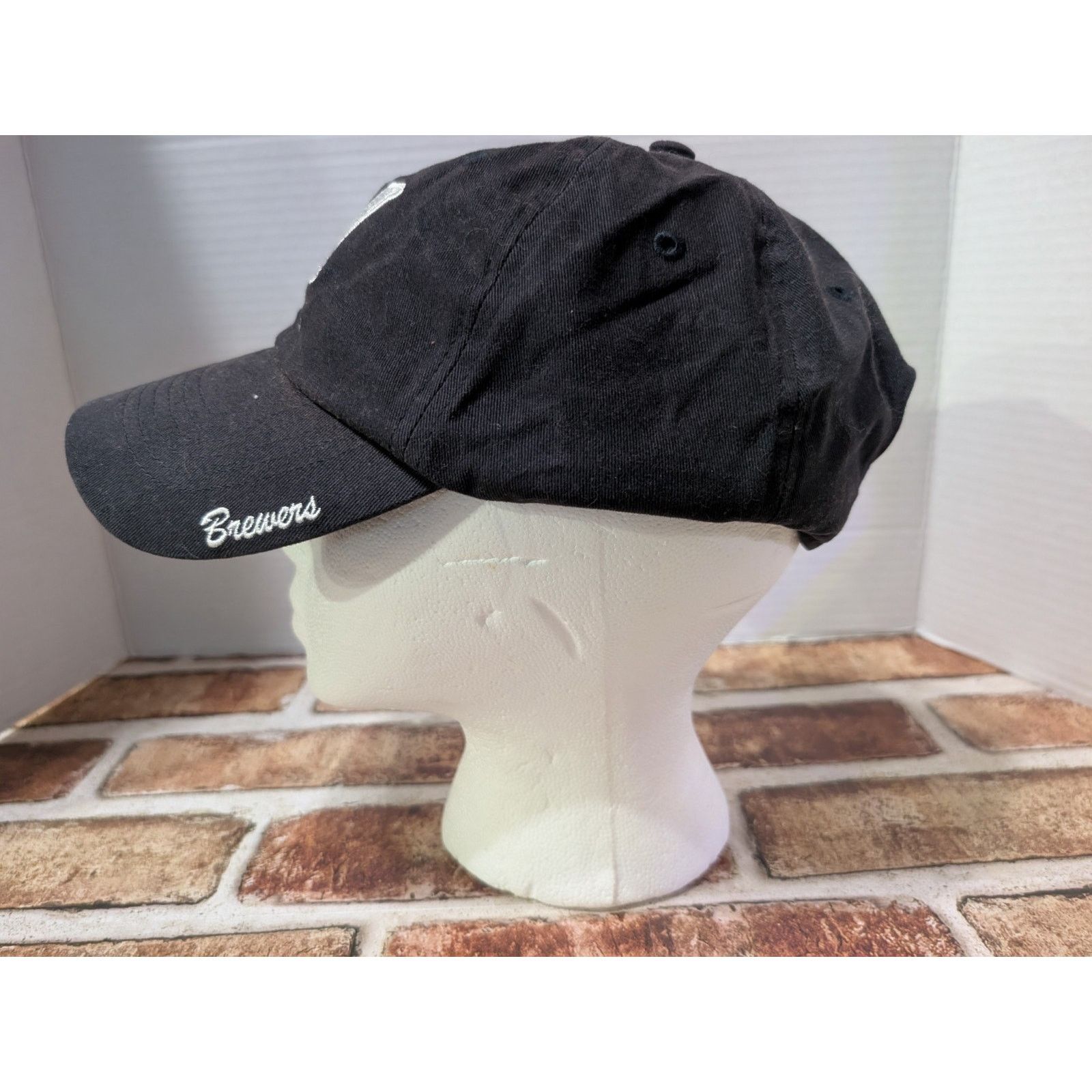 Other Milwaukee Brewers Womens Silver Sequin Baseball Cap Hat Size ONE SIZE - 3 Thumbnail