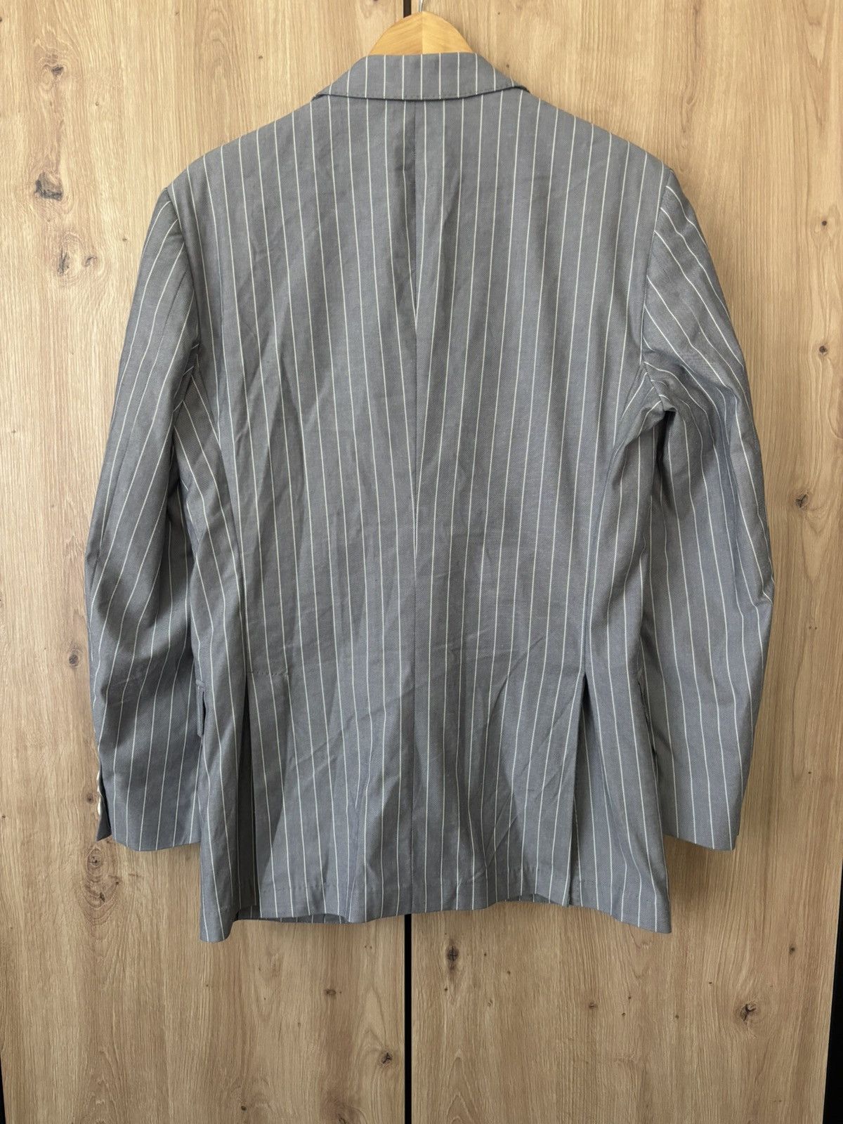 Pal Zileri PAL ZILERI STRIPPED GREY BLAZER Size 46R - 2 Thumbnail