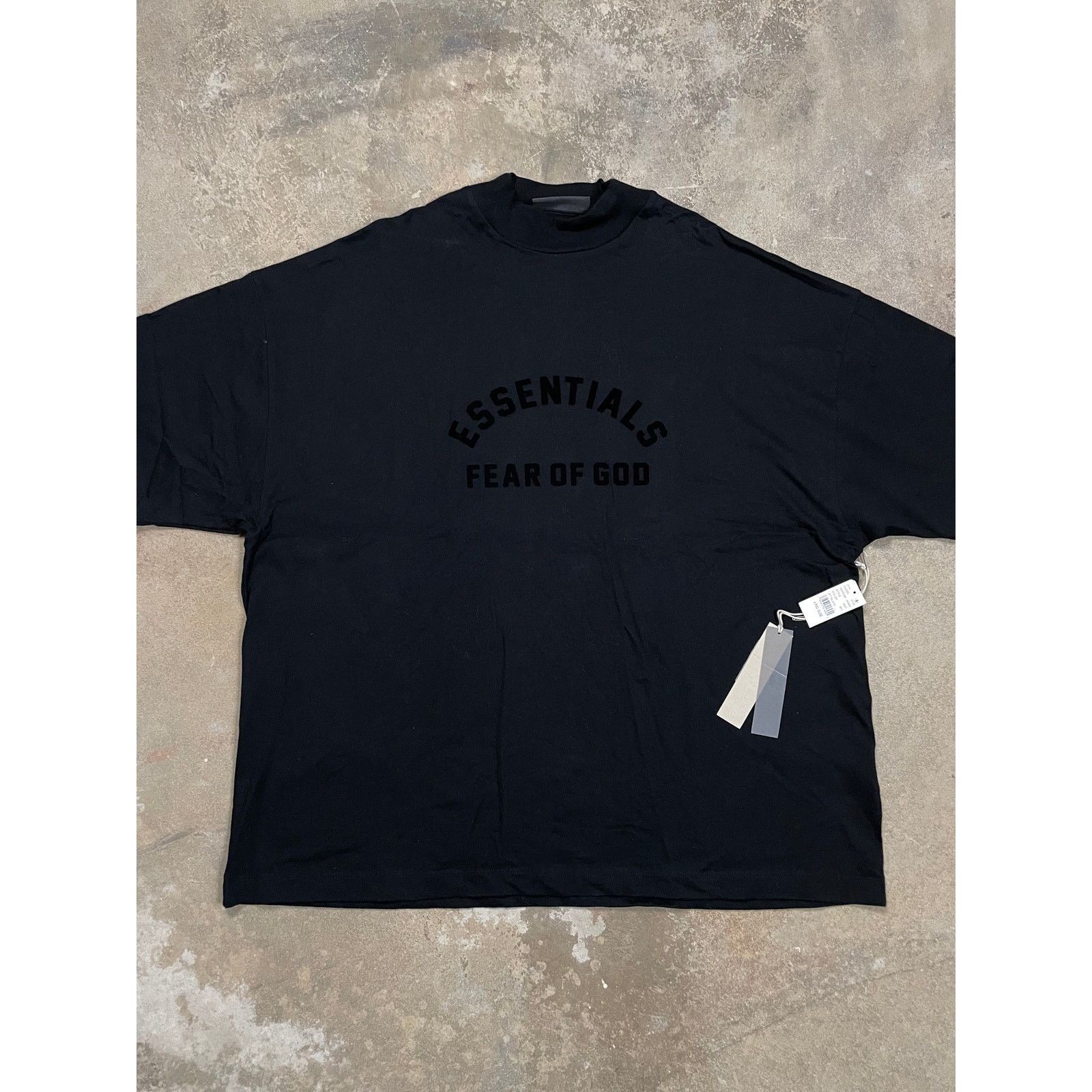 Essentials Essentials Tee Jet Black New Large With Tags Size US L / EU 52-54 / 3 - 1 Thumbnail