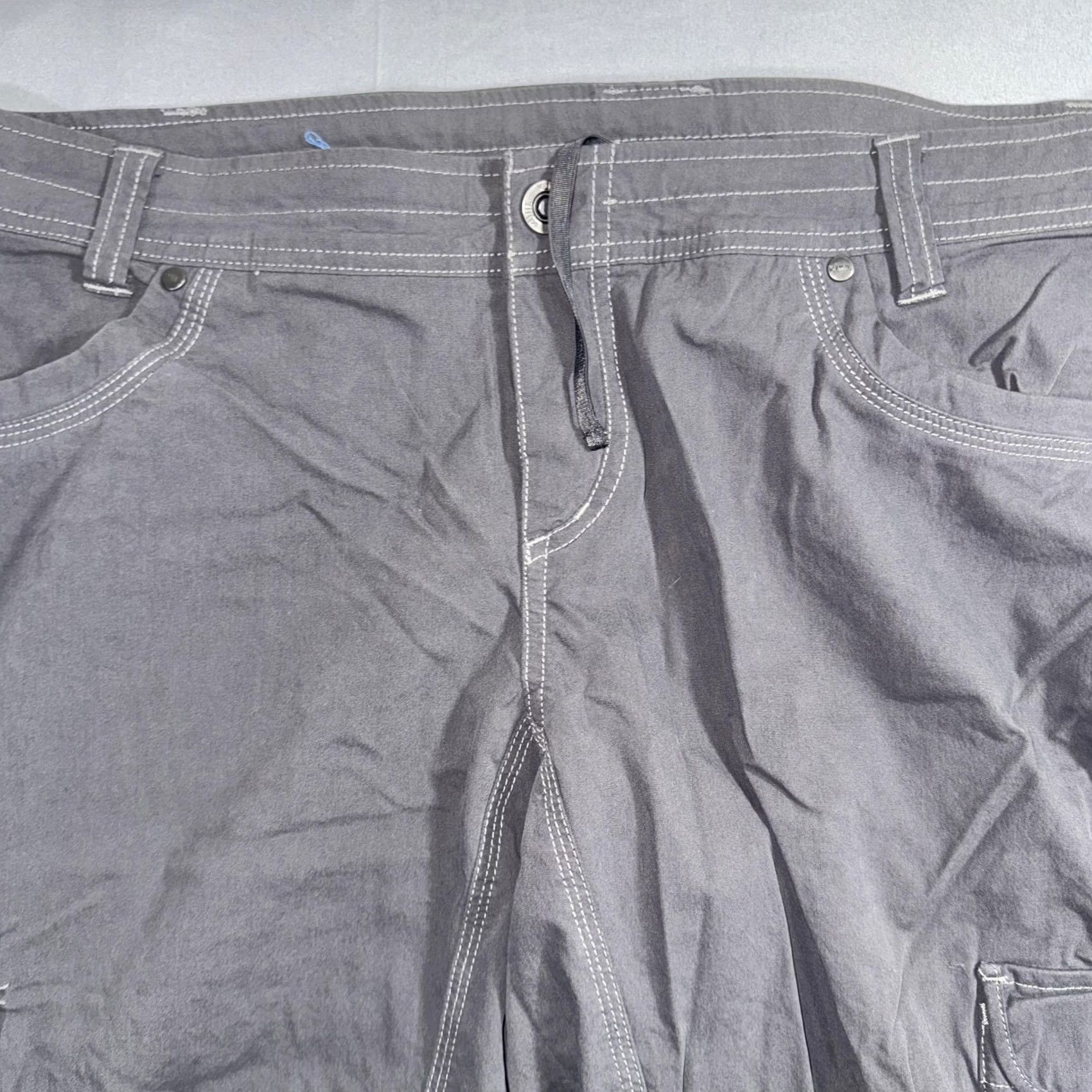 Vintage KÜHL Legendary Pants Womens 14 Gray Cargo Twill Straight Pockets Zip Back Logo casual outdoor hiking Size 36" / US 14 / IT 50 - 3 Thumbnail