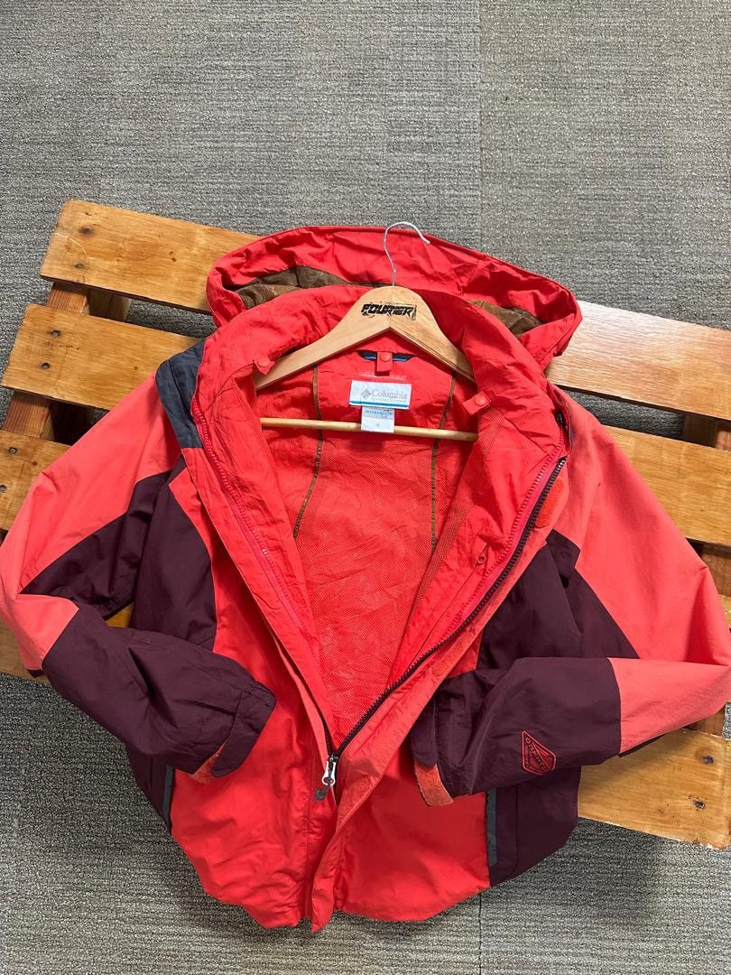 Columbia COLUMBIA OMNI TECH GORPCORE JACKET Size US M / EU 48-50 / 2 - 7 Thumbnail