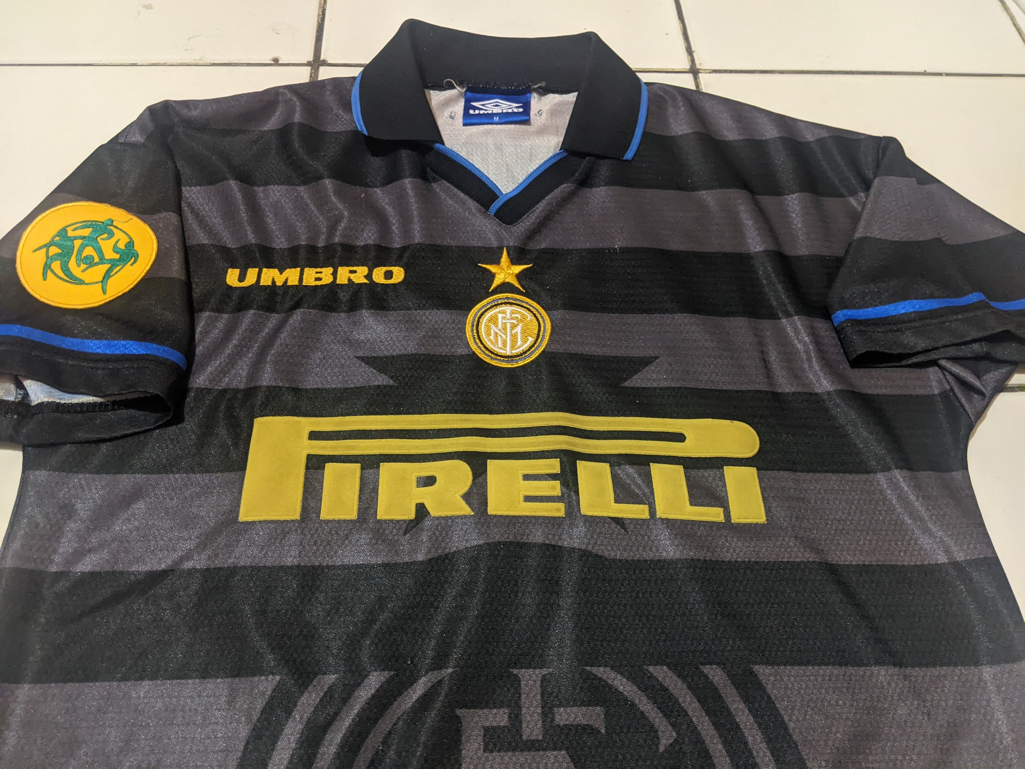 Umbro inter Milan third 1997-98 UEFA CUP football shirt Size US M / EU 48-50 / 2 - 4 Thumbnail
