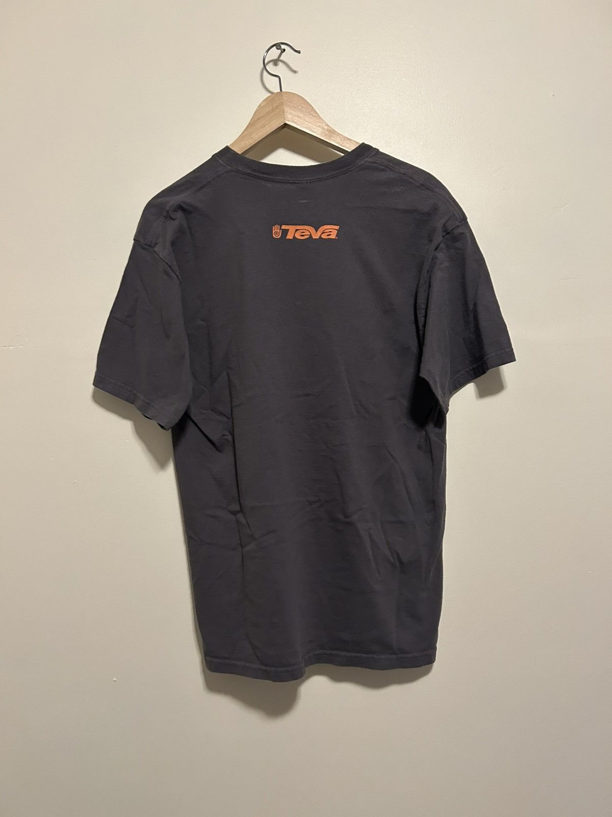 Teva “Go. Do. Be” Y2K Vintage Teva Tee Size US L / EU 52-54 / 3 - 2 Thumbnail