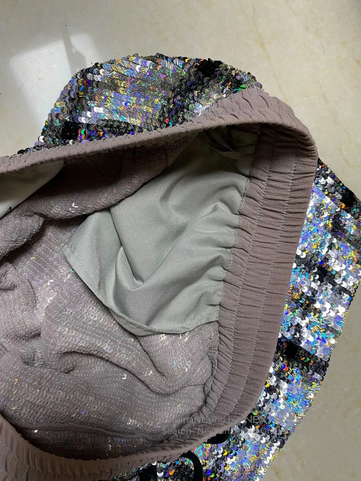 ASHISH Ashish Runway Sequin Women's Shorts. Size 28" / US 6 / IT 42 - 6 Thumbnail