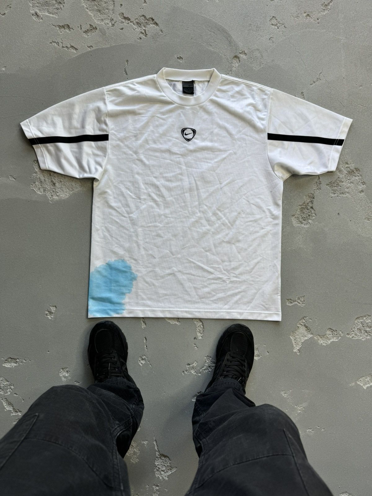 Nike × Vintage Nike Vintage Retro Y2K Big Center Swoosh Logo T-shirt ACG Size US M / EU 48-50 / 2 - 1 Thumbnail