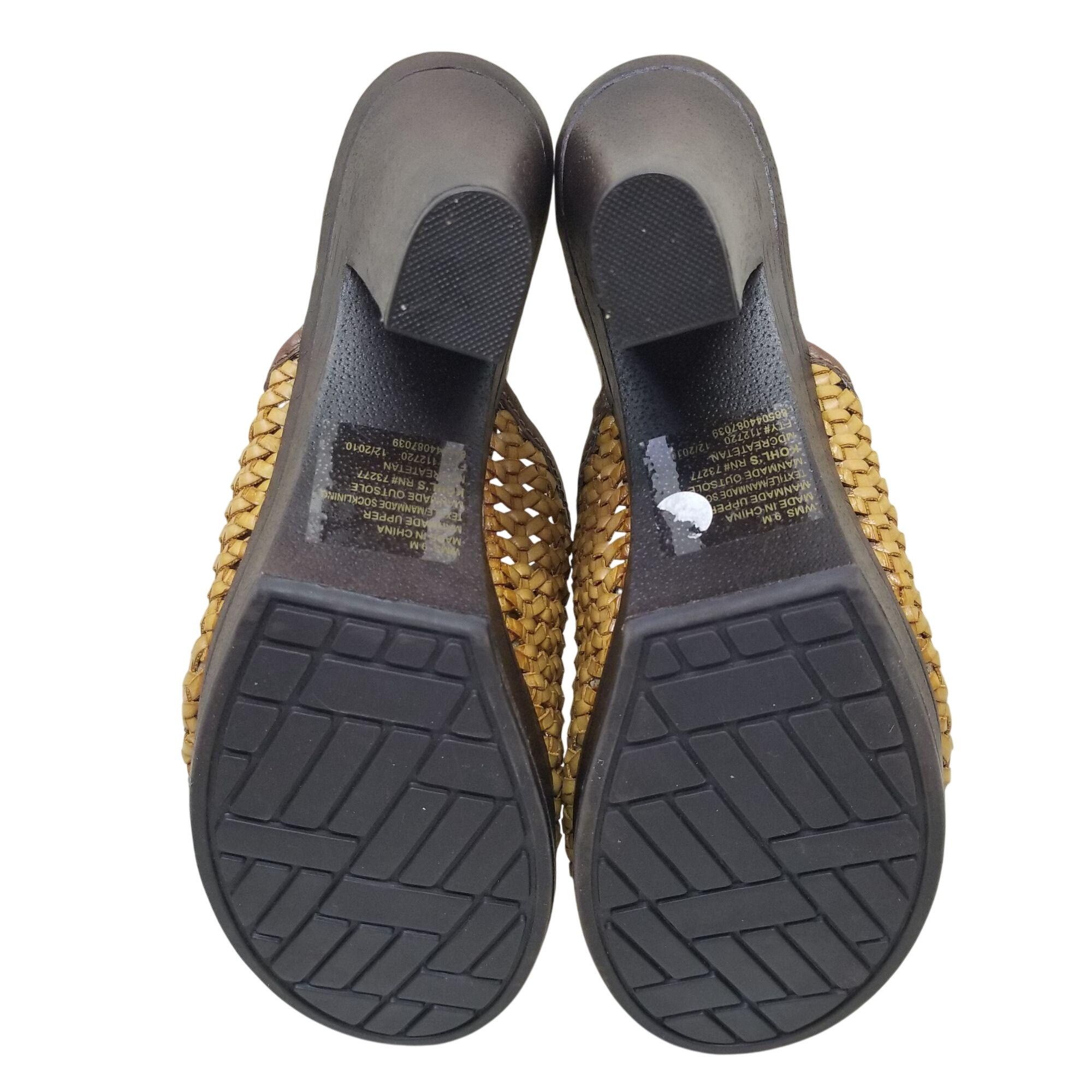 Other Mudd 9 Sandals Open Toe Mustard Yellow Basket Weave Heels Pl Size US 9 / IT 39 - 5 Thumbnail
