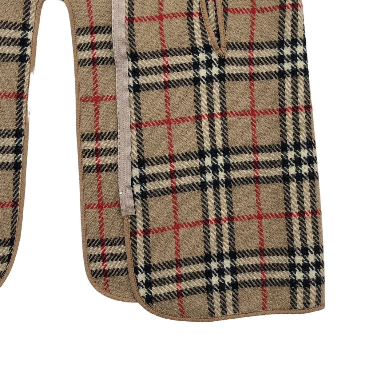 Burberry Vintage 90s Inner Burberry’s Nova Check Brown Colour Size US M / EU 48-50 / 2 - 5 Thumbnail