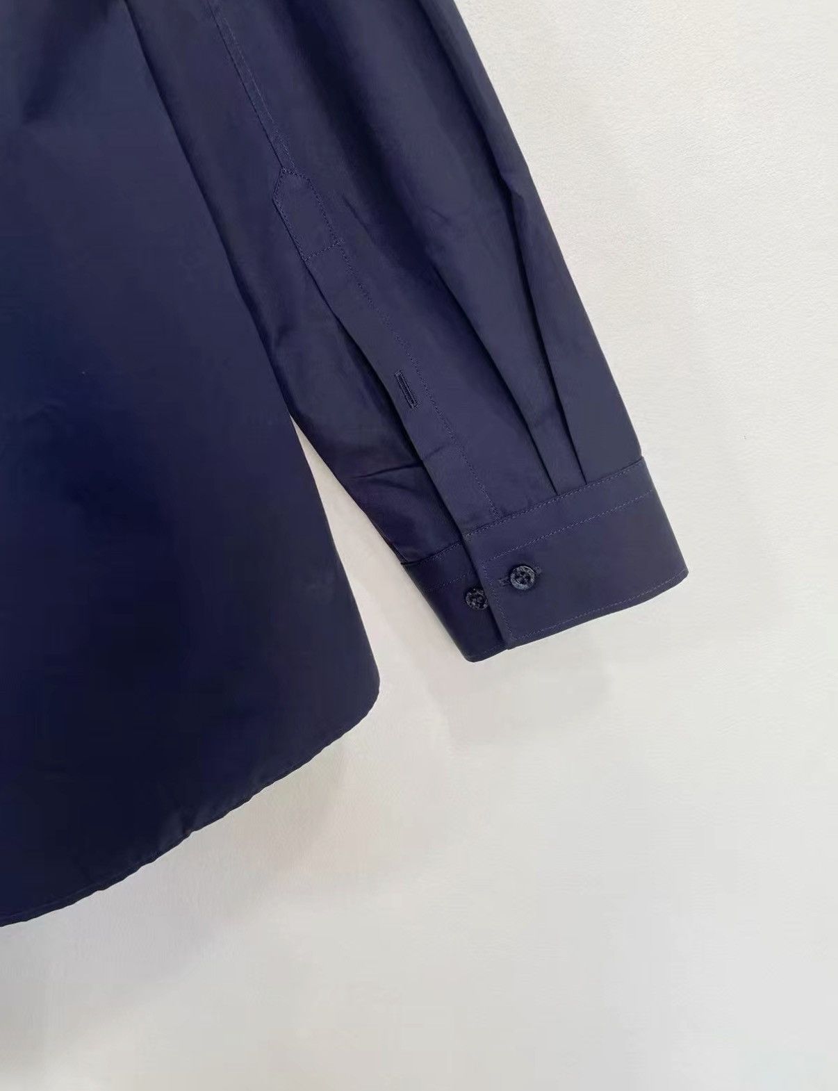 Neil Barrett Neil Barrett 100% Cotton Long Sleeve Shirt J30 Size US S / EU 44-46 / 1 - 5 Thumbnail