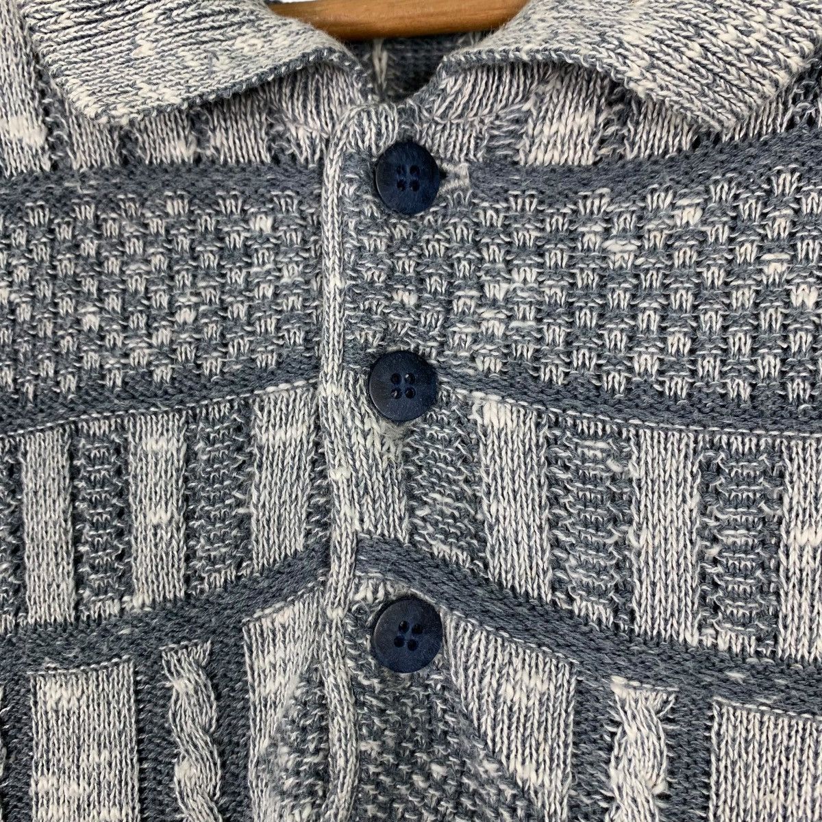 Japanese Brand STOCK RANGE Abstract Design Knitted Polo SS Jumper #1186-C54 Size US L / EU 52-54 / 3 - 9 Thumbnail