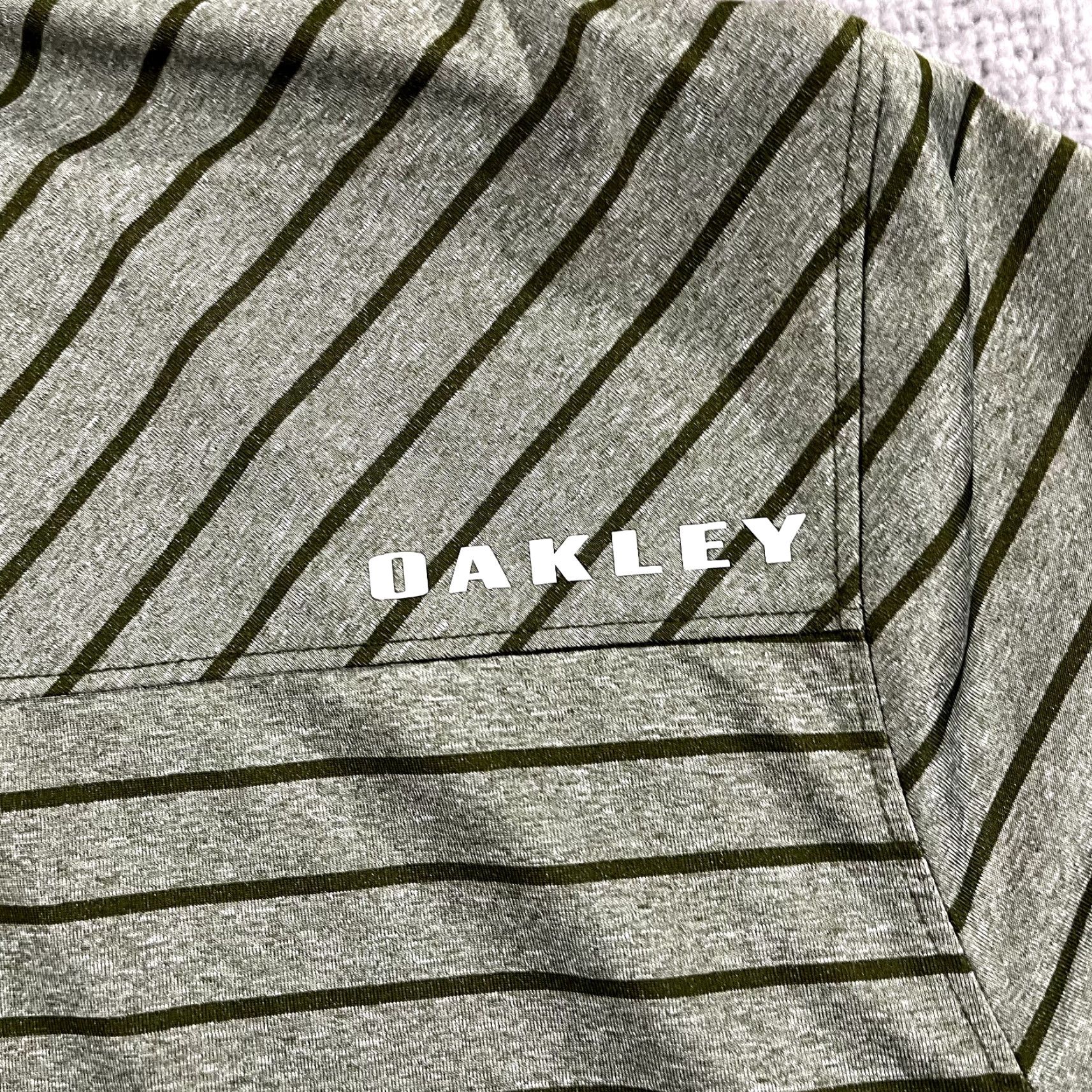 Oakley OAKLEY Polo Shirt Mens Large Green Striped Golf Performance Sport Shirt Casual Mens Golf Size US L / EU 52-54 / 3 - 5 Thumbnail