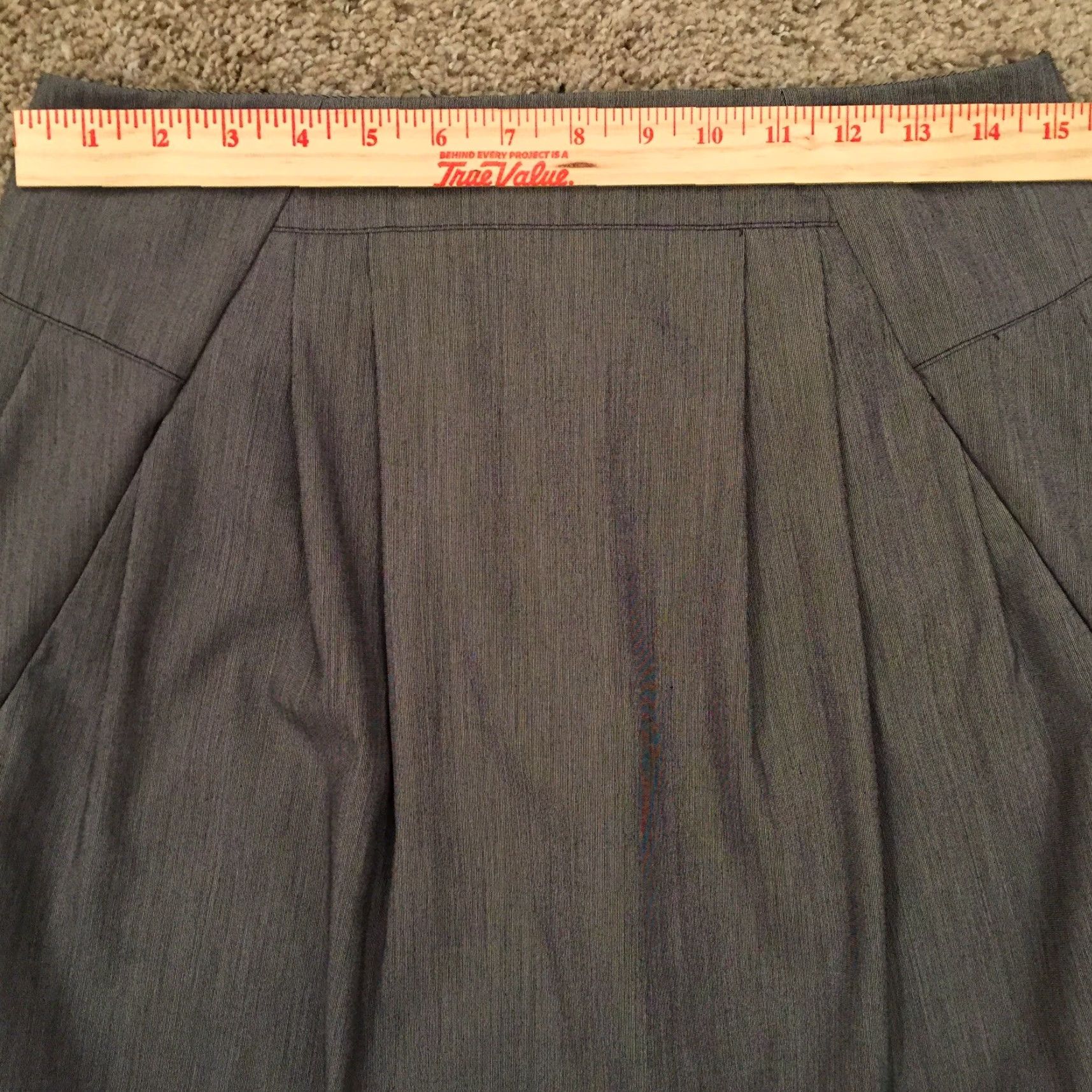 Worthington Worthington Skirt Size 8 Gray Pencil Polyester Blend Lined Women Knee Length Regular Skirt Size 30" / US 8 / IT 44 - 2 Thumbnail