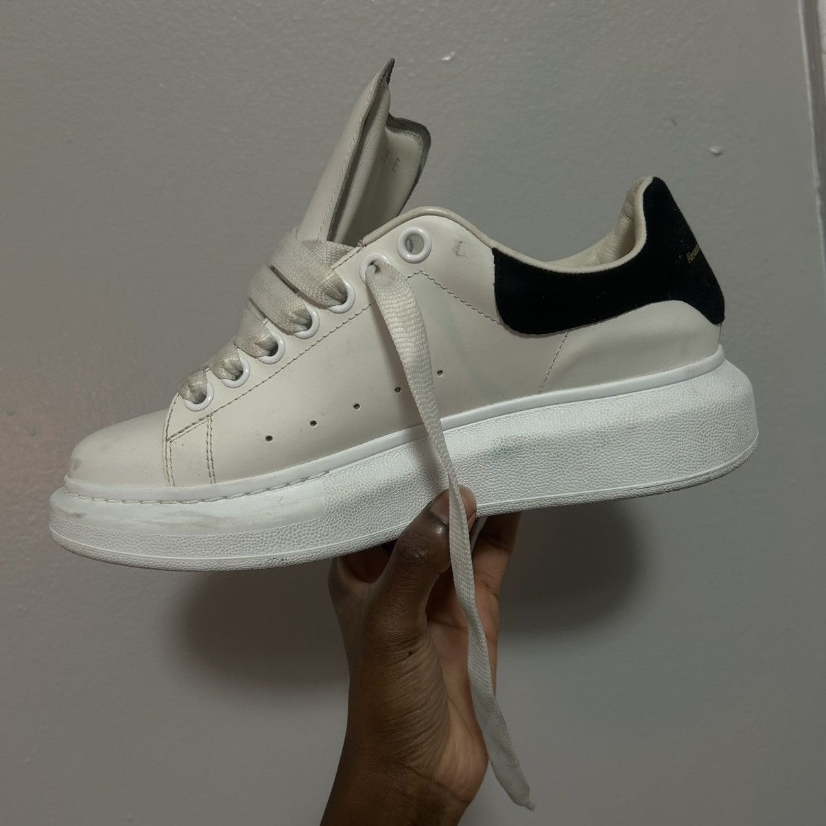 Alexander McQueen Alexander McQueen Oversized Sneaker Size US 6 / EU 39 - 3 Thumbnail