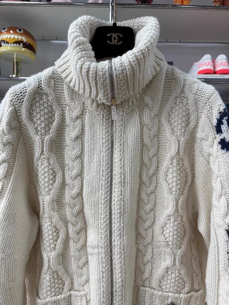 Chanel Chanel 24N Ski Series White Lapel Hemp Knitted Jacket Size XXS / US 00 / IT 34 - 2 Thumbnail