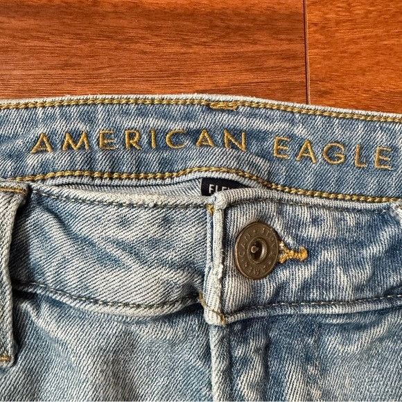 American Eagle Outfitters American Eagle Outfitters Men's Light Wash Skinny Jeans33x30 Size US 33 - 4 Thumbnail