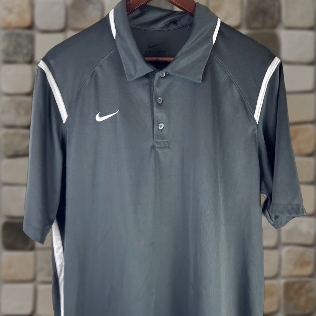 Nike Nike Golf Polo Shirt Mens L Gray White Swoosh 658085-061 Dri-Fit Team Gameday Training Short Sleeve Regular Shirt Polo Size US L / EU 52-54 / 3 - 1 Thumbnail