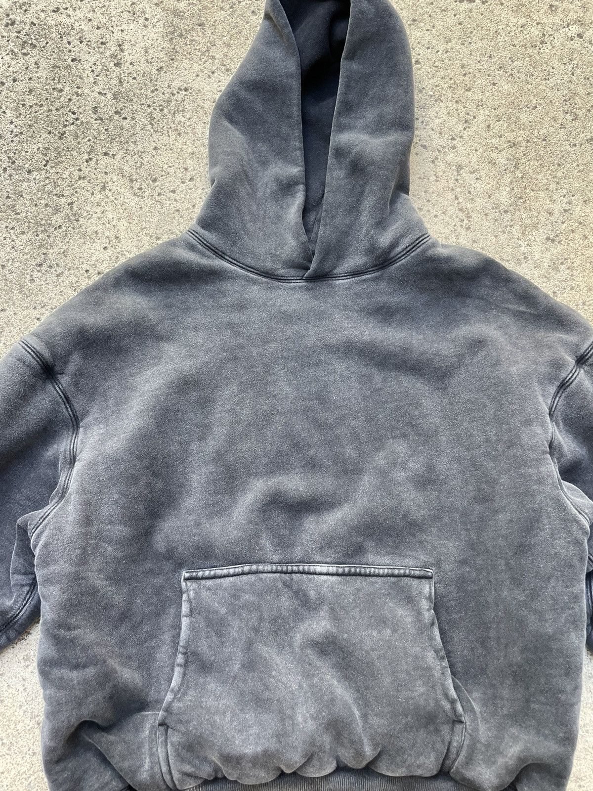 Other Washed black double thick hoodie Size US L / EU 52-54 / 3 - 2 Thumbnail