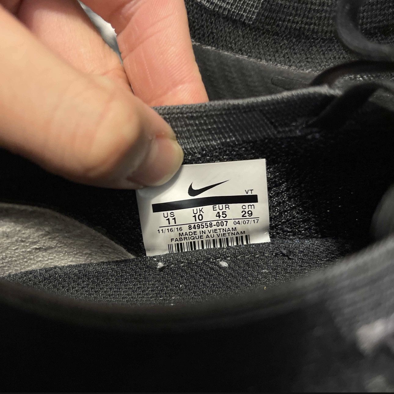 Nike Nike AirVapor Max Size US 11 / EU 44 - 7 Thumbnail
