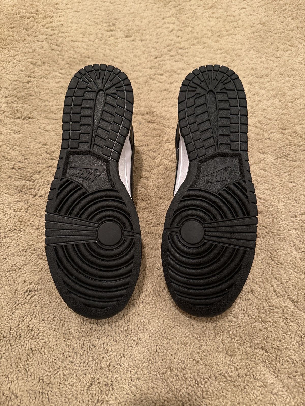 Nike Panda Dunk Low Retro Size US 12 / EU 45 - 5 Thumbnail
