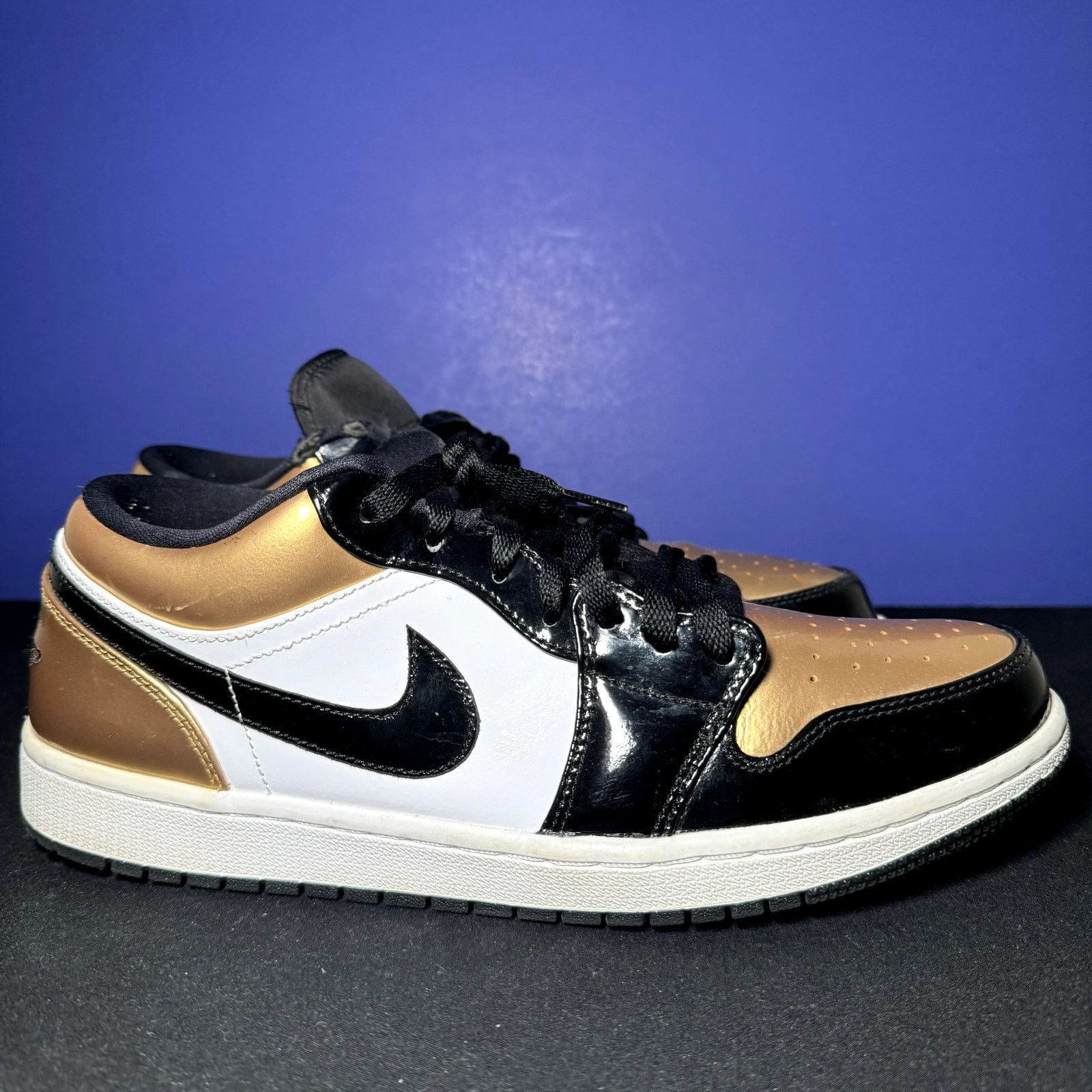 Jordan Brand × Nike Size 11 - Nike Air Jordan 1 Low Gold Toe Men's Shoes Size US 11 / EU 44 - 1 Thumbnail