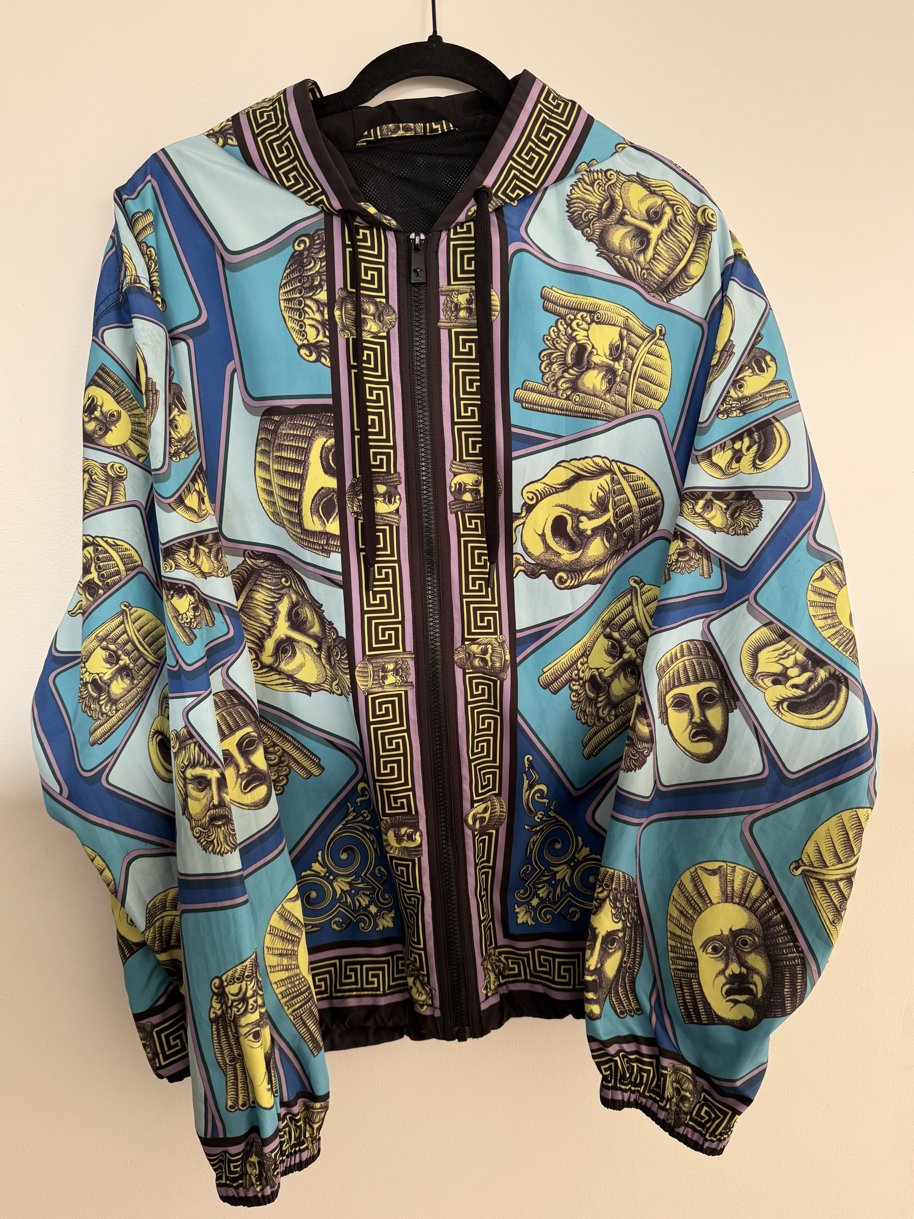 Versace Versace Le Maschere Windbreaker Jacket - Mens Size US L / EU 52-54 / 3 - 1 Thumbnail